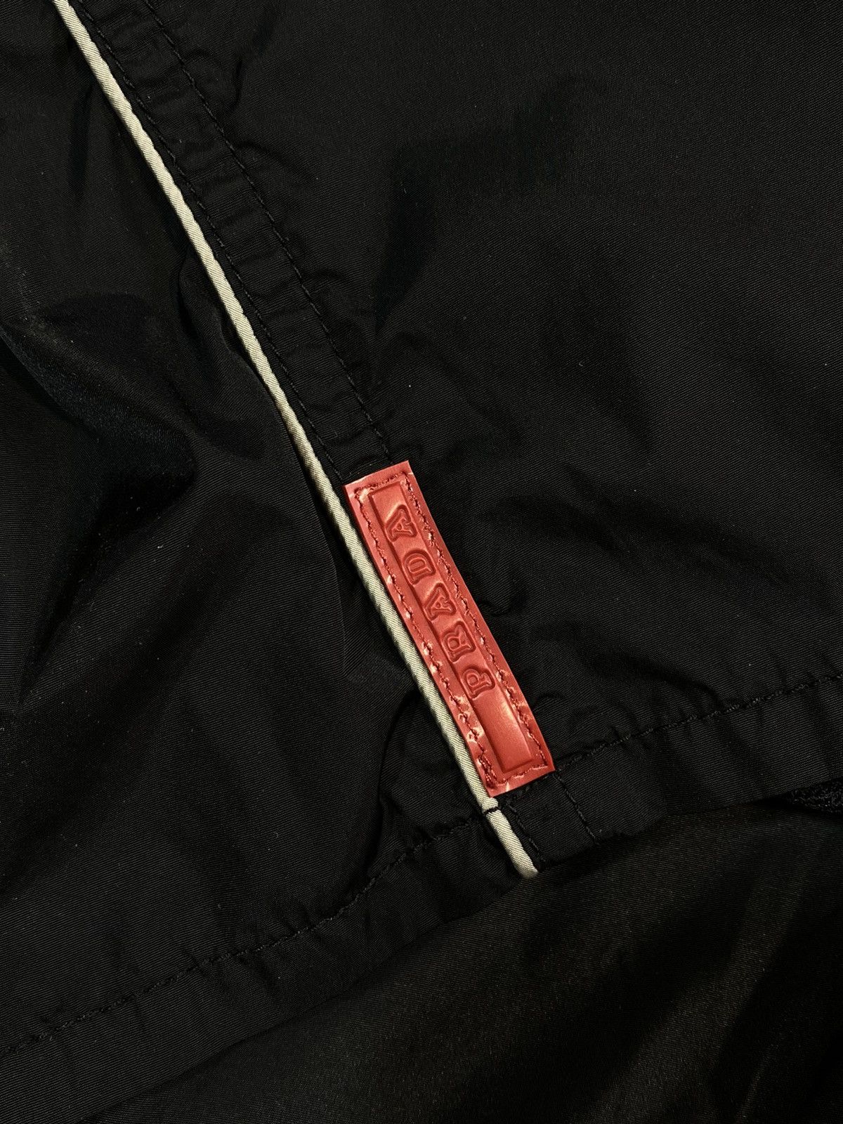 Prada Prada Red Tab S/S 2007 Women’s Nylon Shorts Size 36" / US 14 / IT 50 - 12 Thumbnail