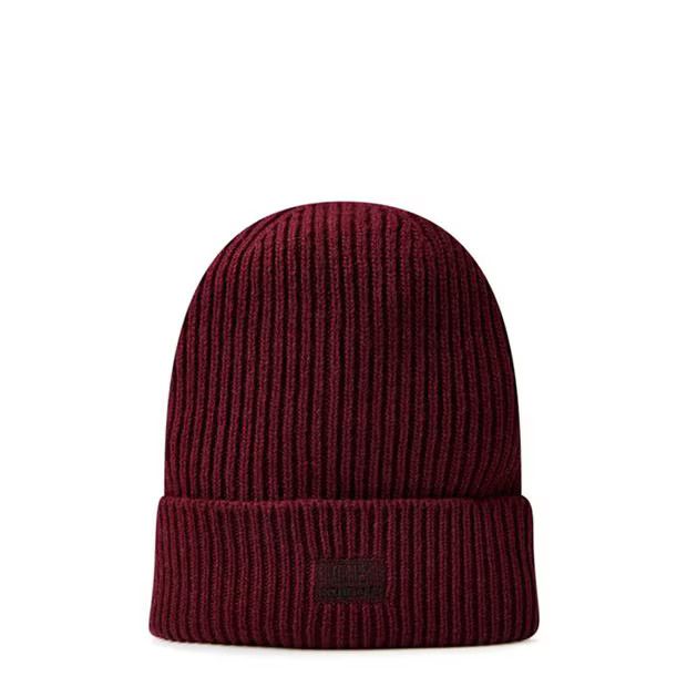 o1g2r1mq0524 Size: OS Beanie in Burgundy