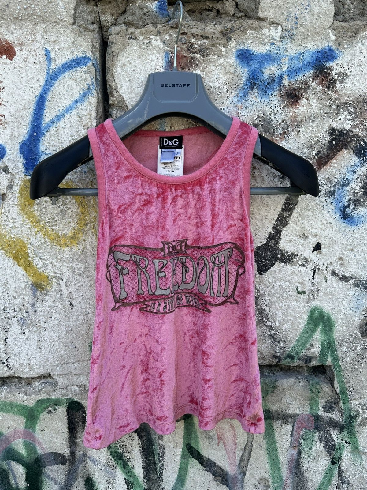Dolce & Gabbana Velour Dolce & Gabbana Freedom Is A State Mind Pink Tank Top Size S / US 4 / IT 40 - 1 Thumbnail