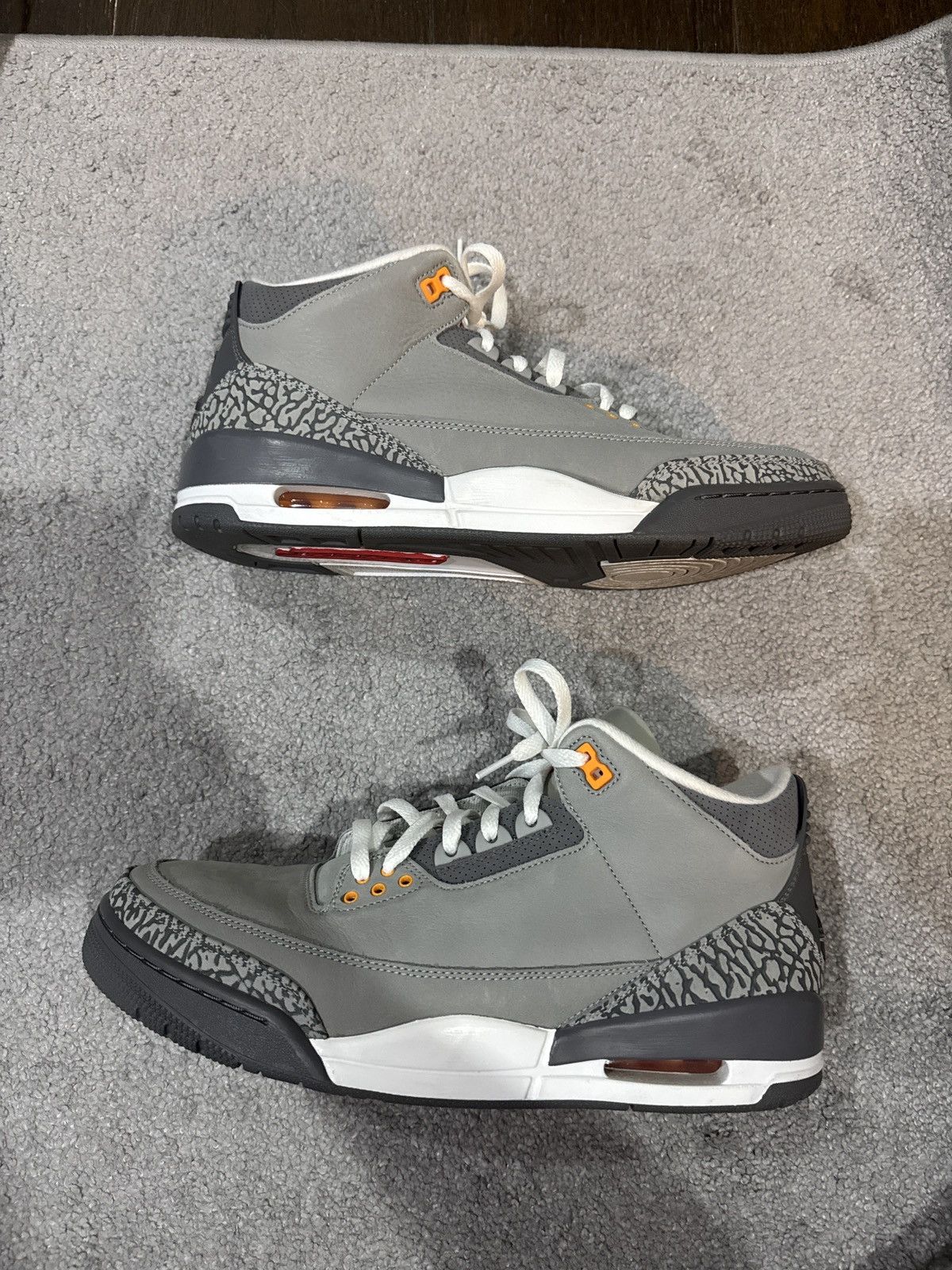 Jordan Brand Jordan 3 Cool Grey Size US 12.5 / EU 45-46 - 2 Thumbnail