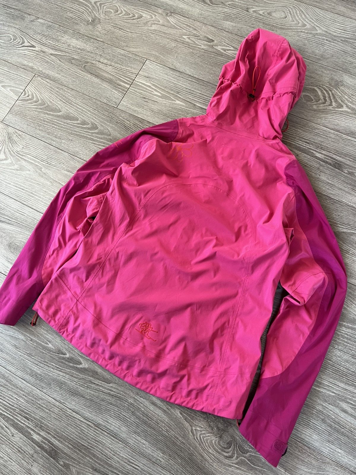 Bergans of Norway ‼️Bergans Of Norway Cecilie Jacket ARC Type Waterproof Jacket Size L / US 10 / IT 46 - 17 Thumbnail