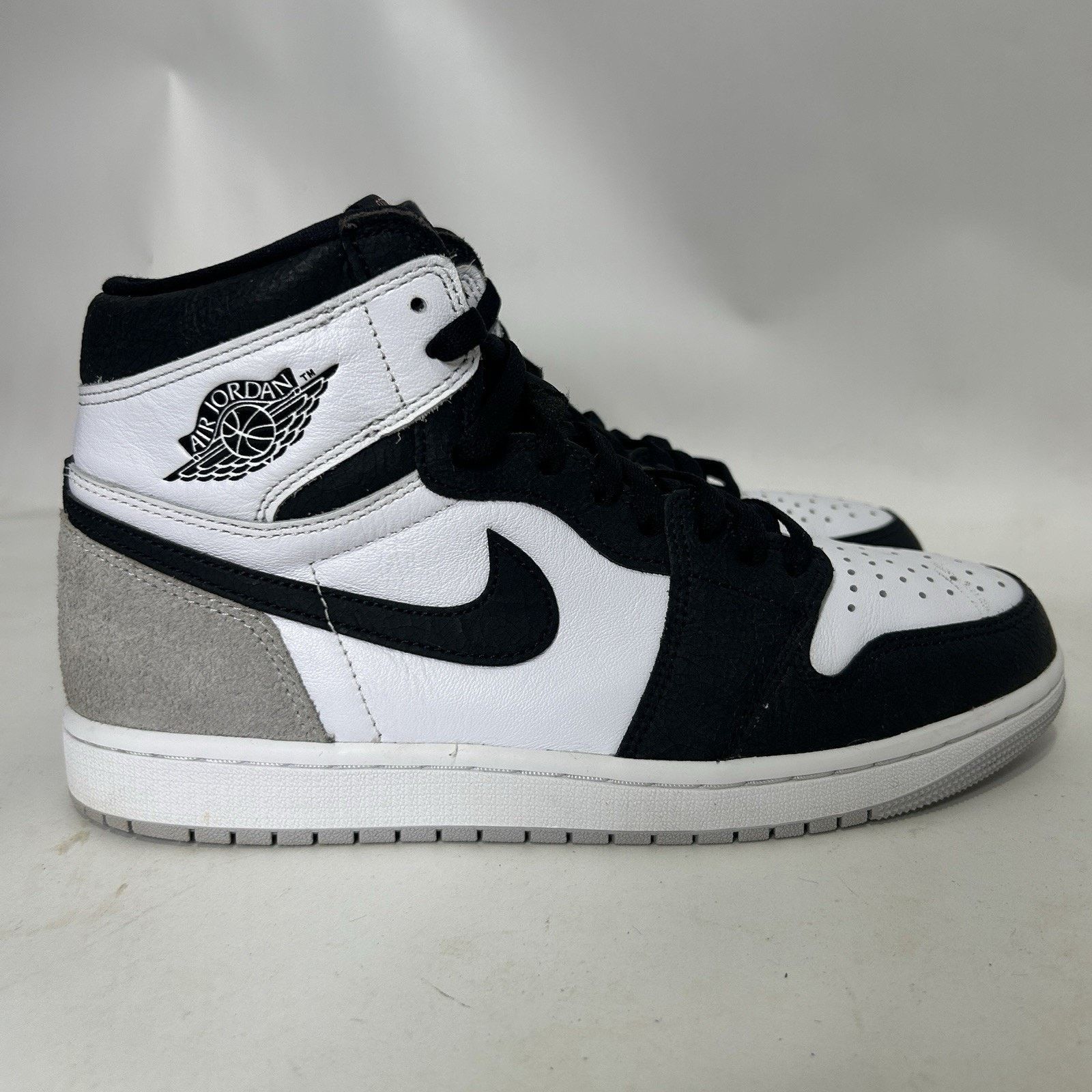 Nike Nike Air Jordan 1 Retro High OG “Stage Haze” Size US 10 / EU 43 - 4 Thumbnail