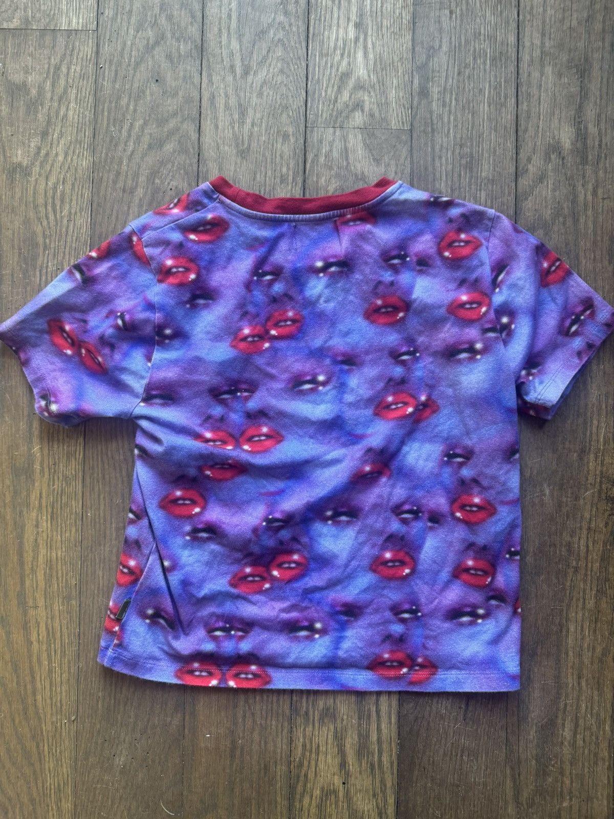 Heaven by Marc Jacobs Heaven Lip Tee Size M / US 6-8 / IT 42-44 - 2 Thumbnail