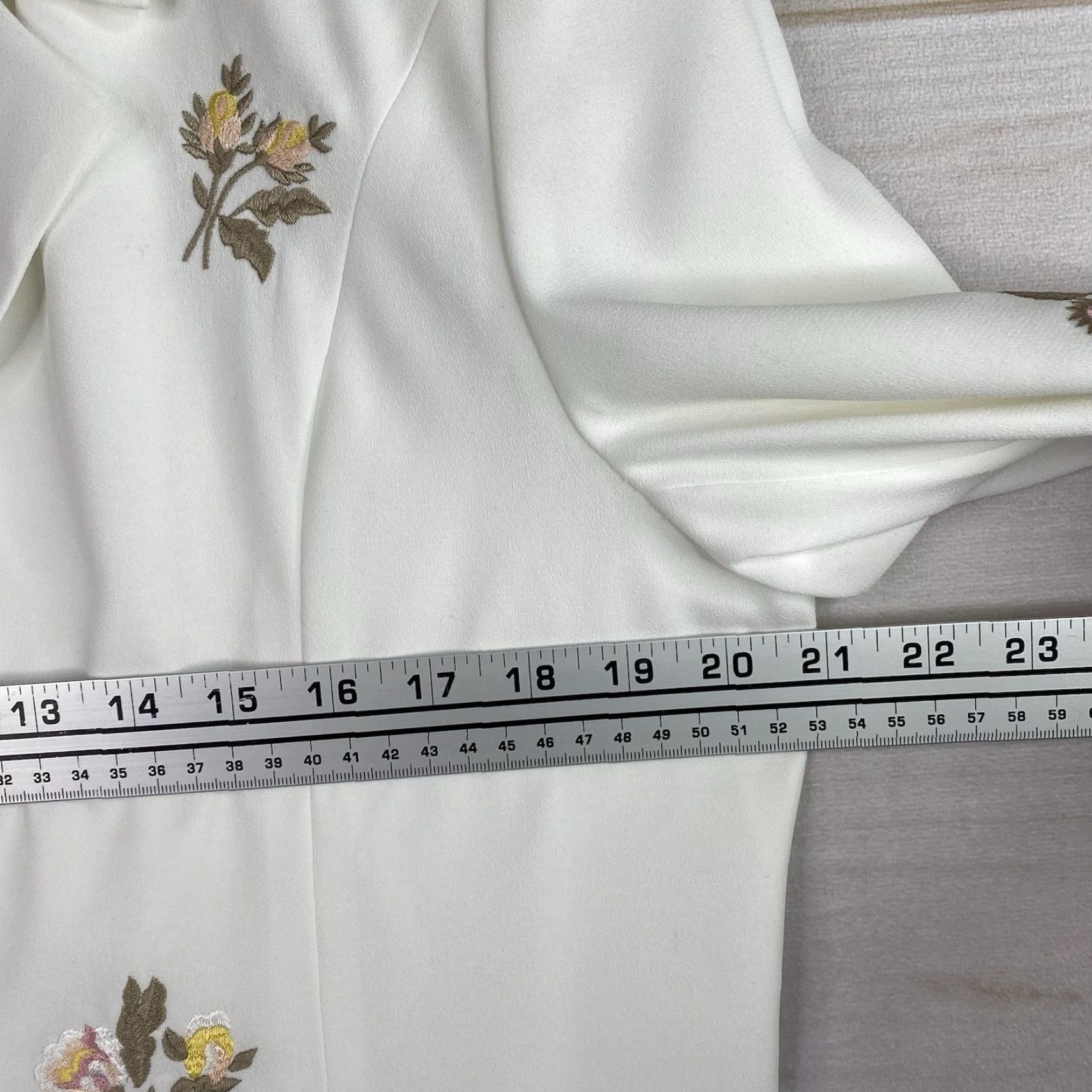 Vintage VINTAGE Together Blazer Shirt Womens 14 White Embroidered Floral 90s Retro Boho Jacket Size XL / US 12-14 / IT 48-50 - 6 Thumbnail