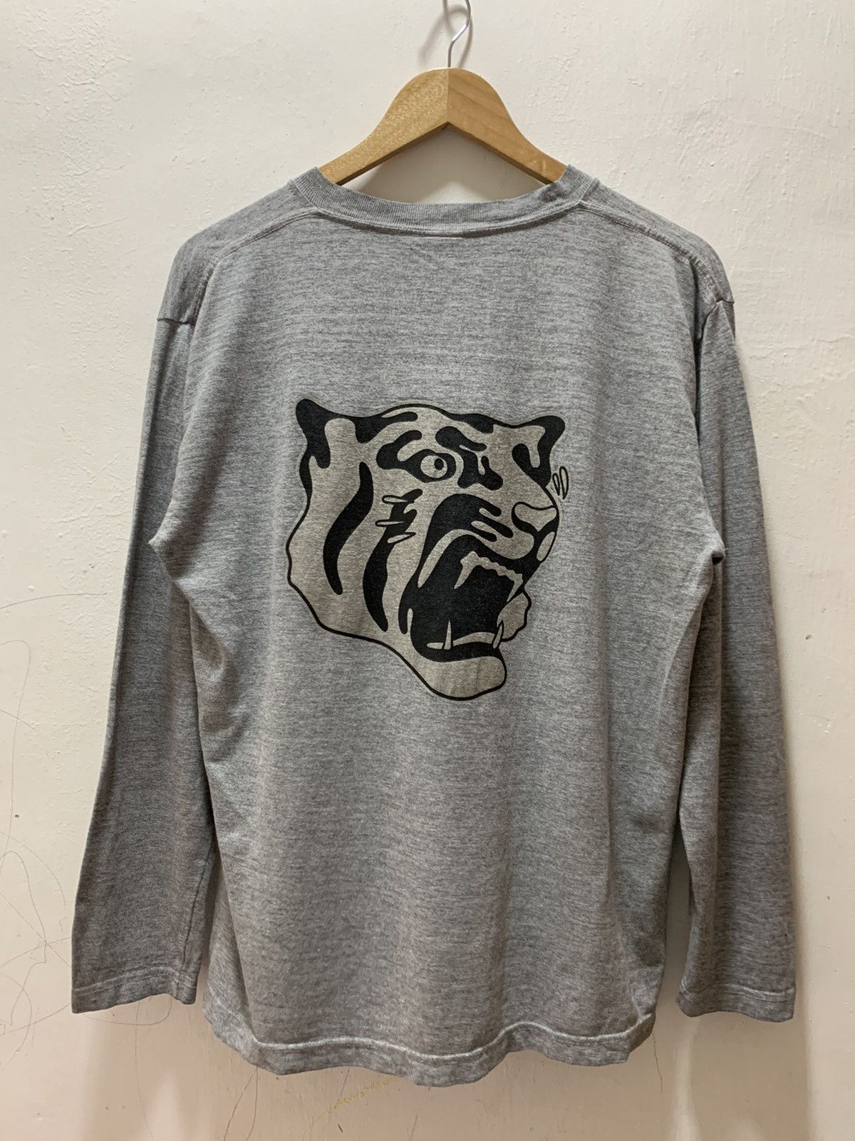 MLB Hanshin Tigers Shirt Japanese Baseball Team Apparel Medium Size US M / EU 48-50 / 2 - 1 Thumbnail