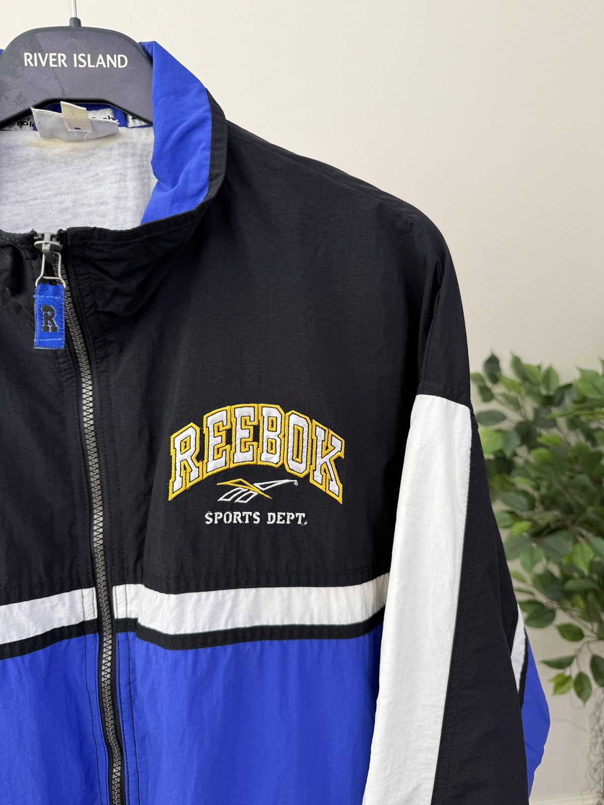 Reebok Reebok Vintage Windbreaker Jacket Spellout Logo Full Zip Size US L / EU 52-54 / 3 - 4 Thumbnail