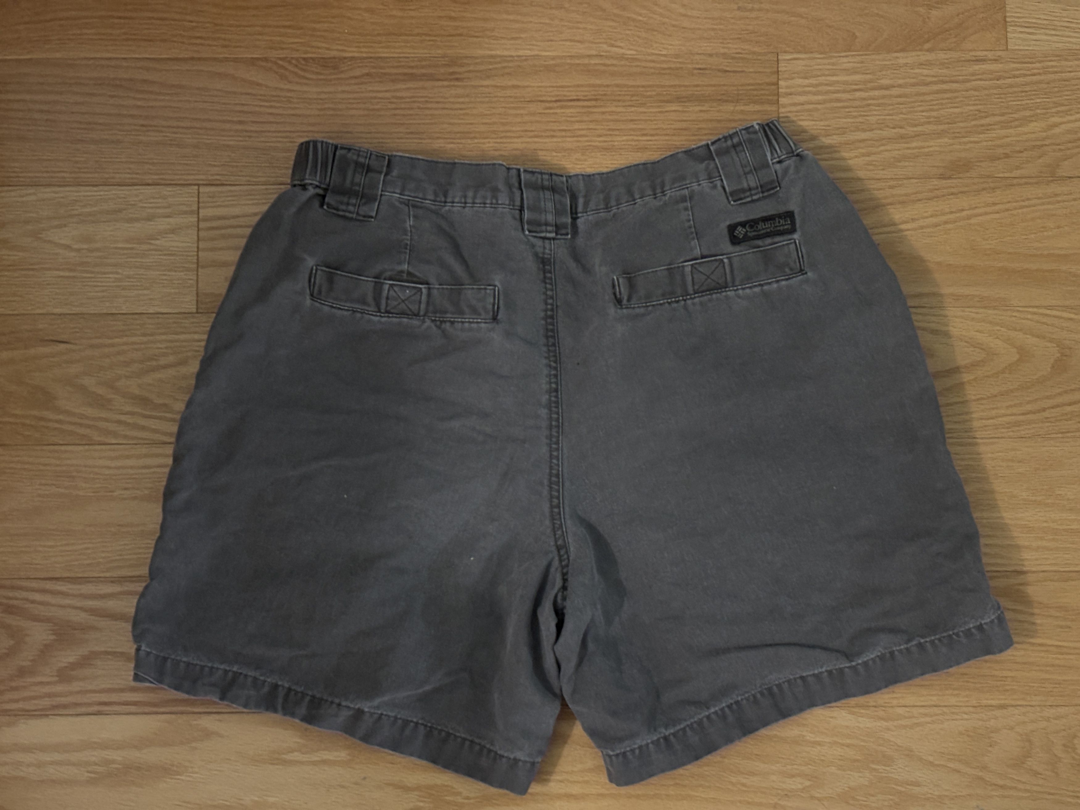 Columbia Vintage Columbia Cargo Shorts Size US 34 / EU 50 - 3 Thumbnail