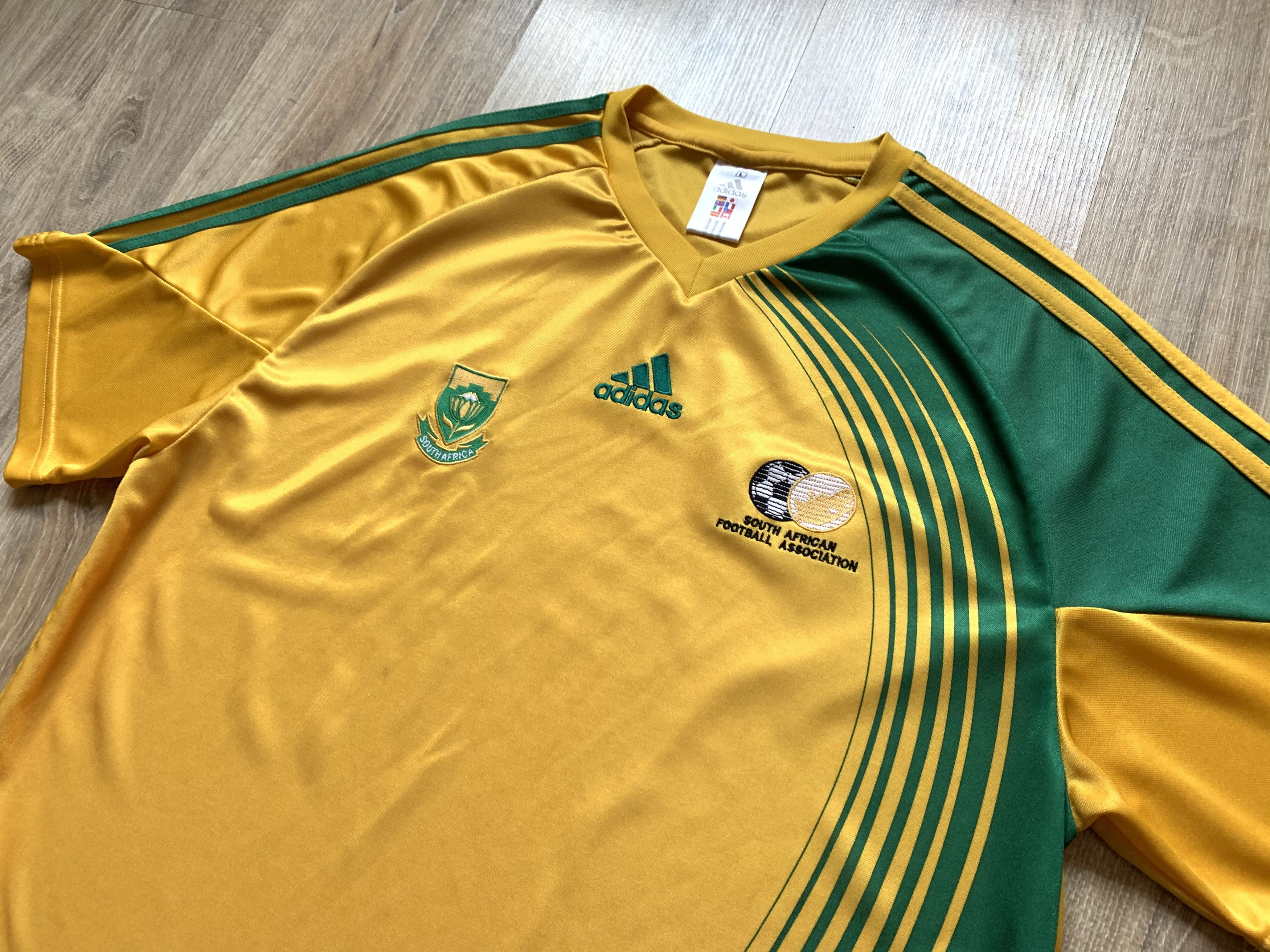 Adidas × Vintage Vintage Adidas South Africa Football Team 2007-2009 Size US L / EU 52-54 / 3 - 3 Thumbnail