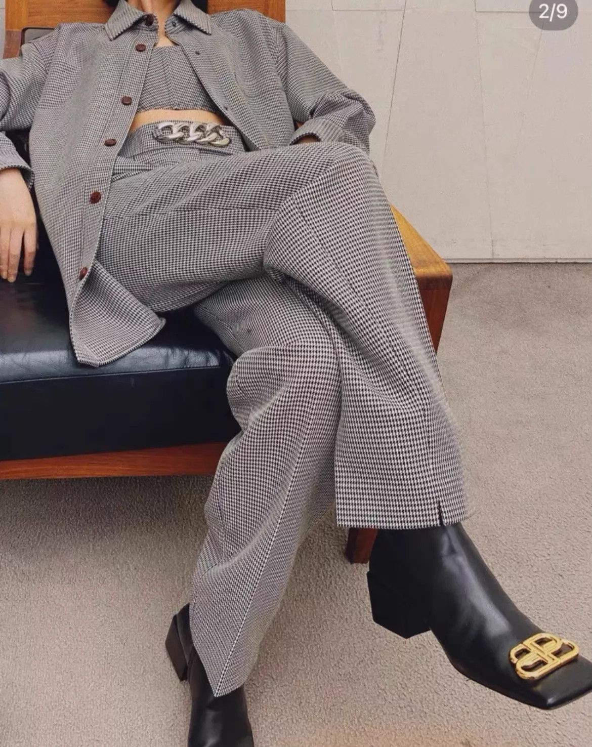Balenciaga Balenciaga Double B Gold Lock Black Gold Square Toe Heels 38 Size US 7.5 / IT 37.5 - 2 Thumbnail