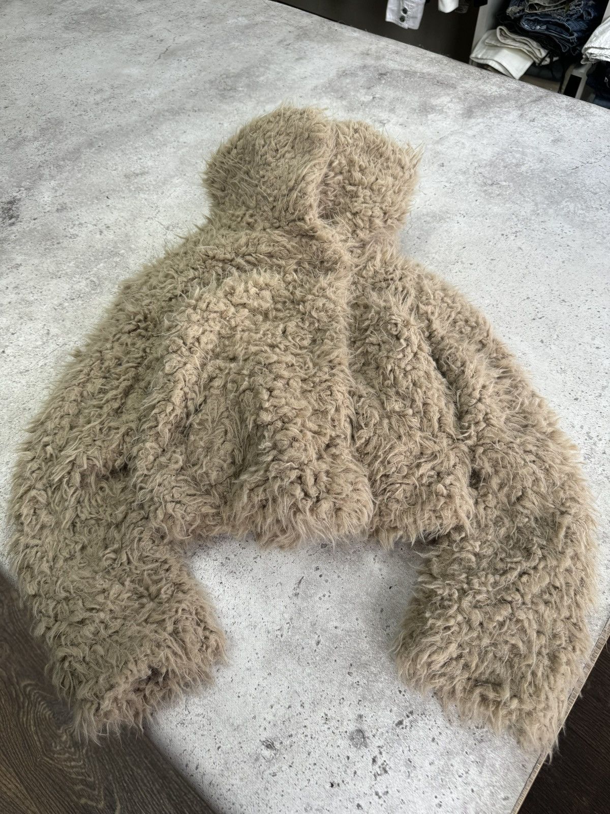 Japanese Brand Vintage Fur Long Neck Rick Owens Style Jacket Size US S / EU 44-46 / 1 - 1 Thumbnail