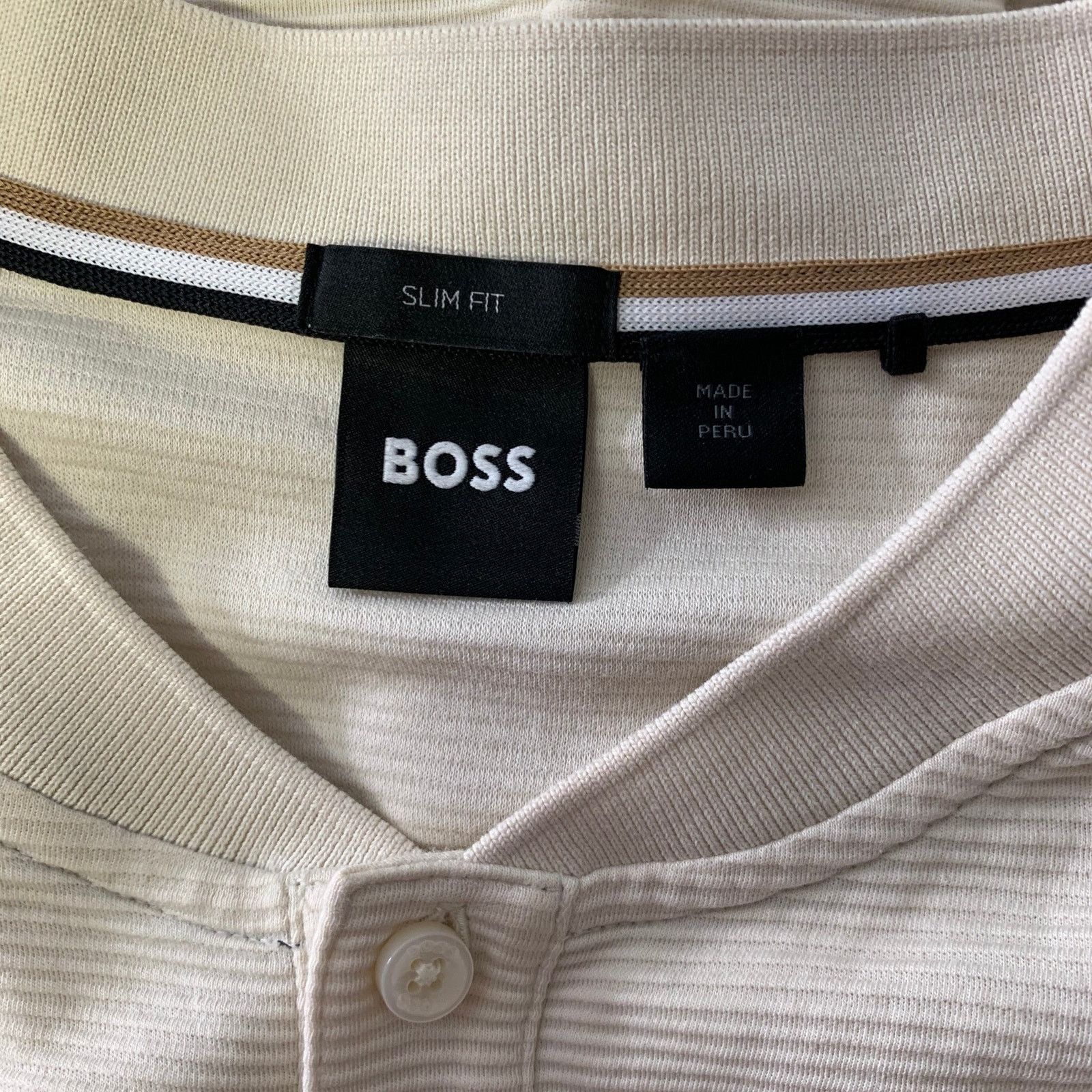 Hugo Boss HUGO BOSS Size XL Cream Ribbed Cotton Henley Pullover Size US XL / EU 56 / 4 - 6 Thumbnail