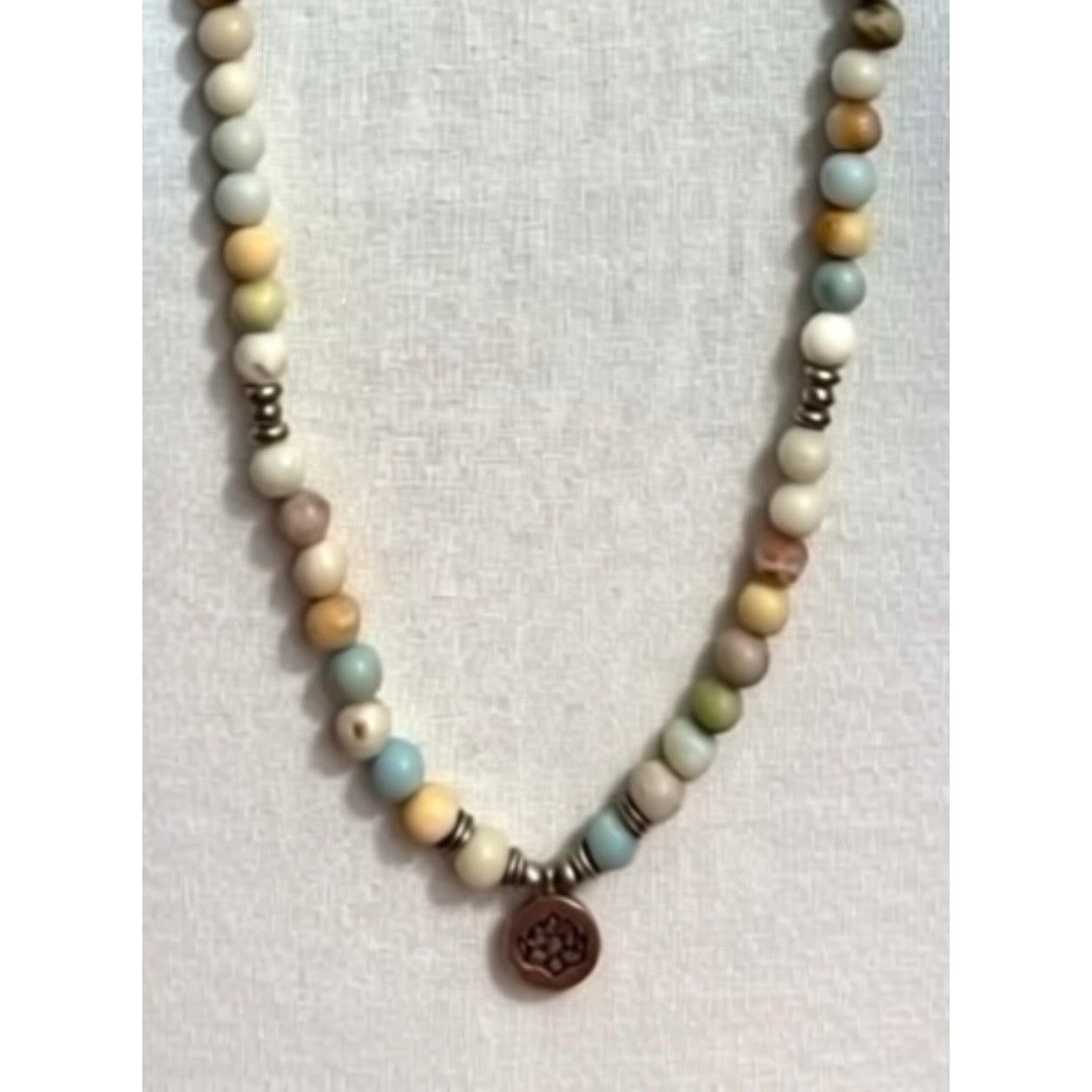 Other Vintage Elastic Amazonite Necklace 37 Inch Necklace Size ONE SIZE - 1 Thumbnail
