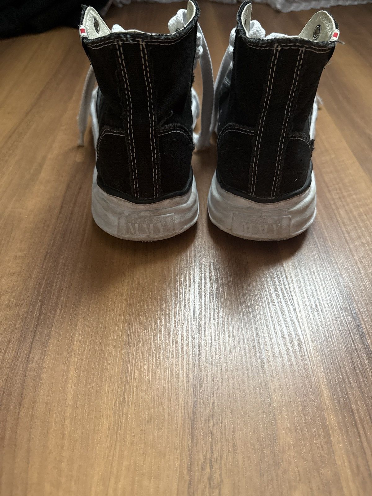 Maison MIHARA YASUHIRO MMY Maison Mihara Yasuhiro Peterson High Black Sneakers Size US 7.5 / EU 40-41 - 15 Thumbnail