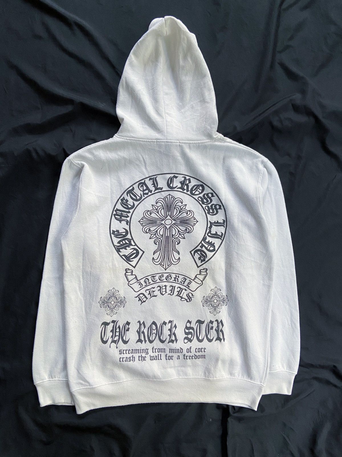 DEVILS INTEGRAL THE METAL CROSS LINE HOODIE