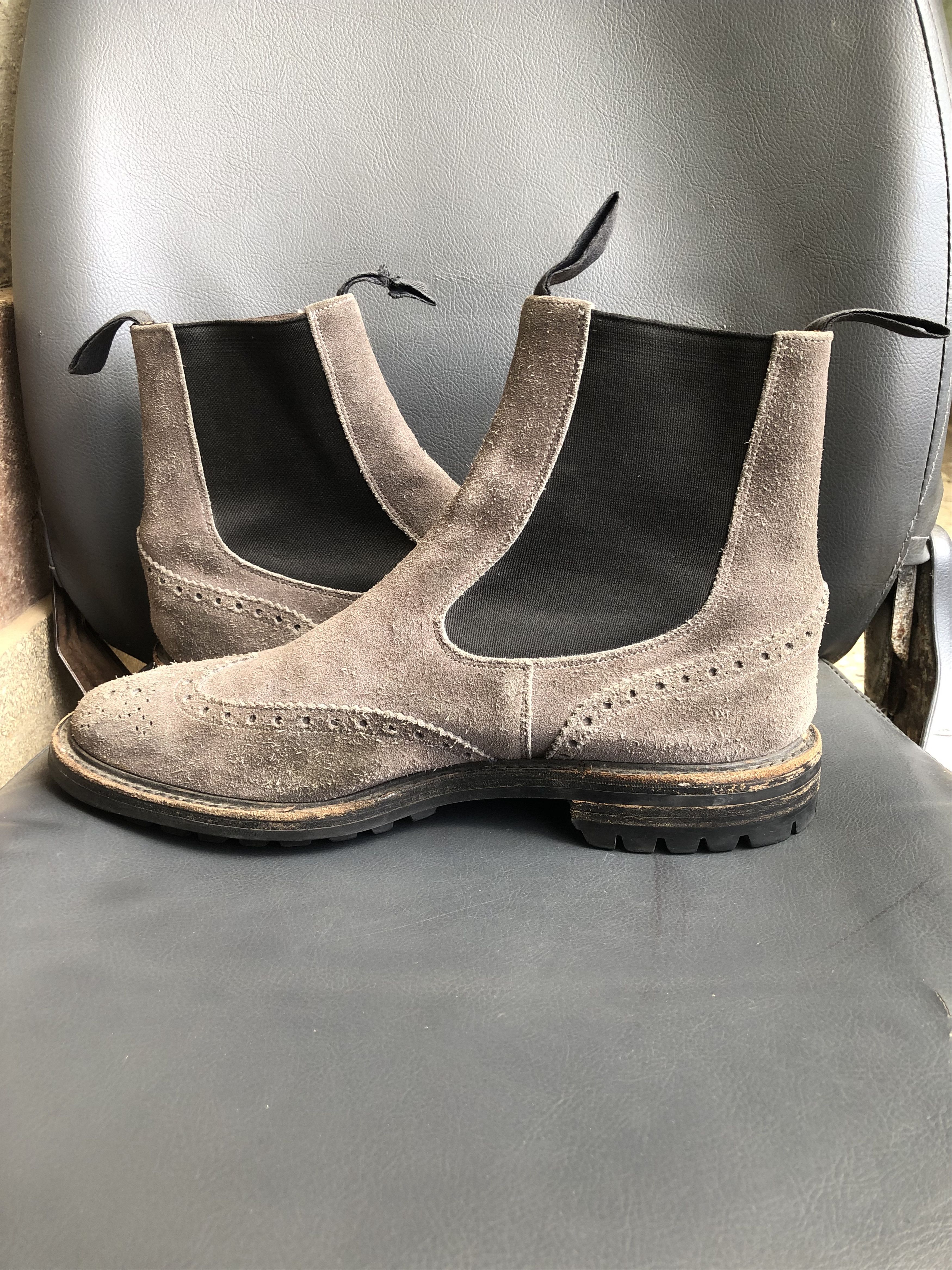 Tricker's Tricker’s Henry Grey Suede Men’s Chelsea Boot Size 9.5 Size US 10.5 / EU 43-44 - 8 Thumbnail