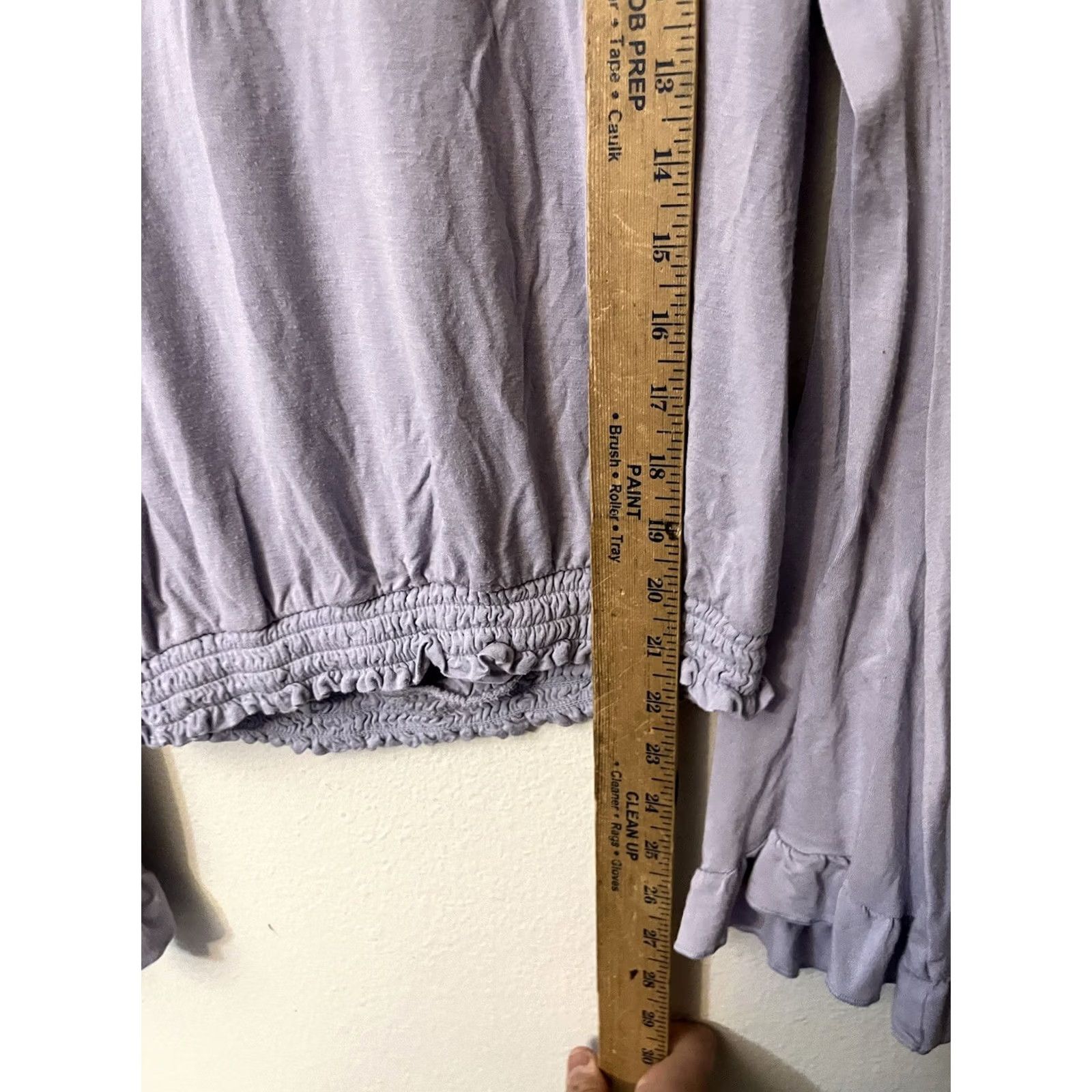 American Eagle Outfitters Item Specifications: Character: Fox Size S / US 4 / IT 40 - 4 Thumbnail