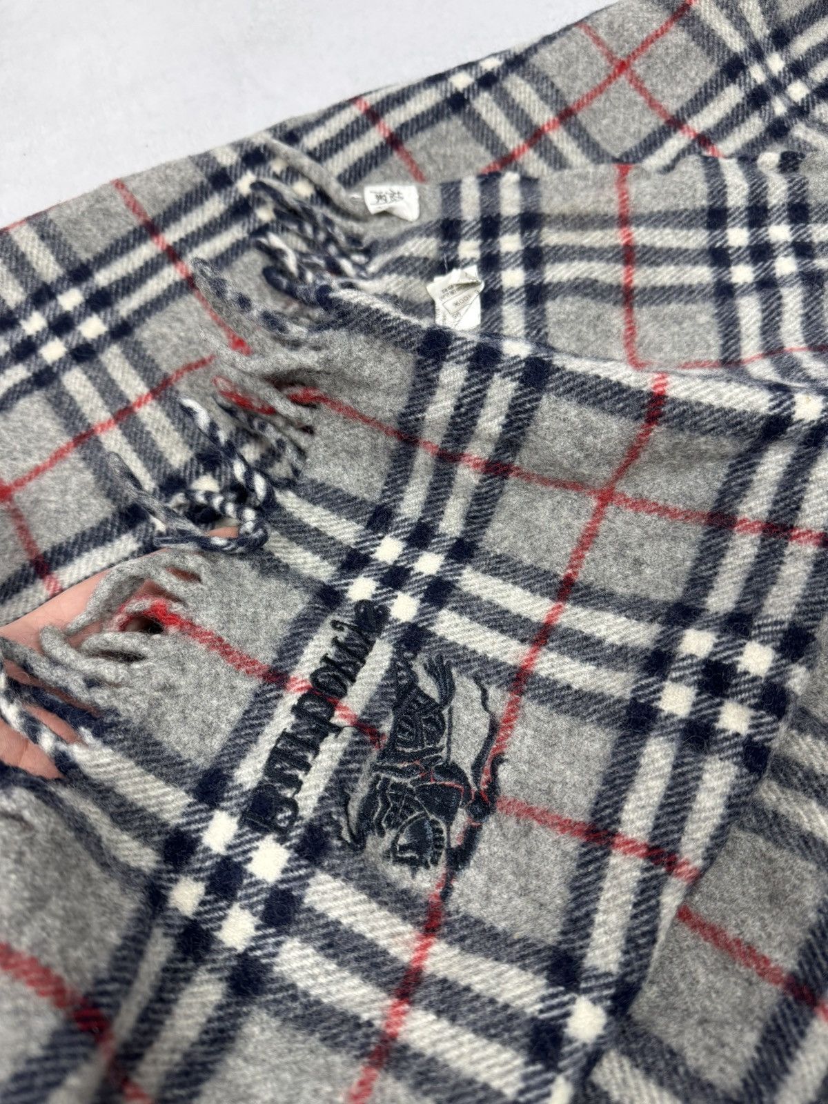 Burberry Burberrys Scarf Vintage Made In Japan Wolle Monogram Size ONE SIZE - 5 Thumbnail
