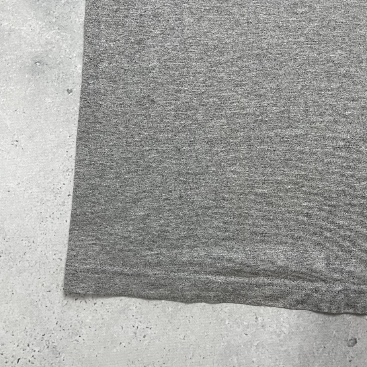 Vintage Vintage 2000s Dragon Skateboard T Shirt Gray Size L/XL Size US L / EU 52-54 / 3 - 17 Thumbnail