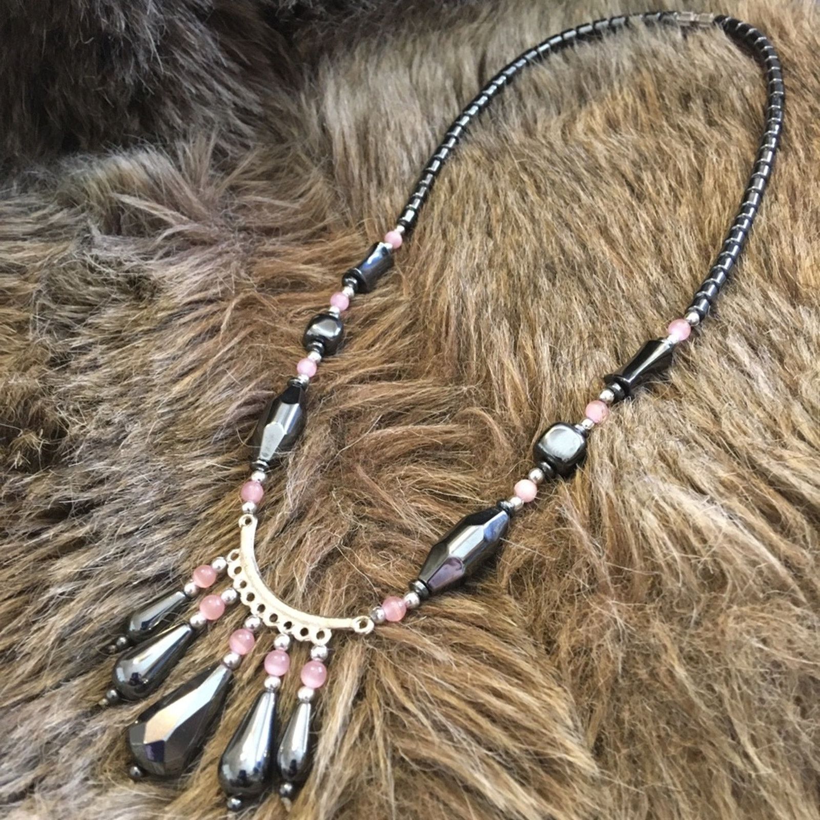 Vintage Vintage 80s hematite & rose quartz stone necklace Size ONE SIZE - 9 Thumbnail