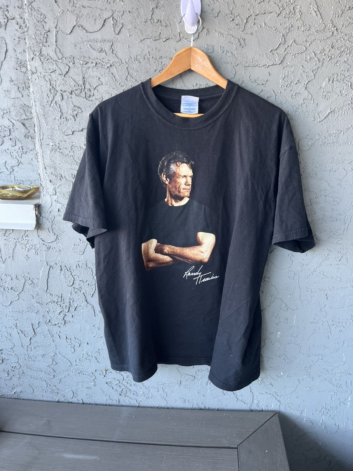 Band Tees Vintage 2005 Randy Travis ‘Passing Through’ Tour T-Shirt XL Size US XL / EU 56 / 4 - 1 Thumbnail
