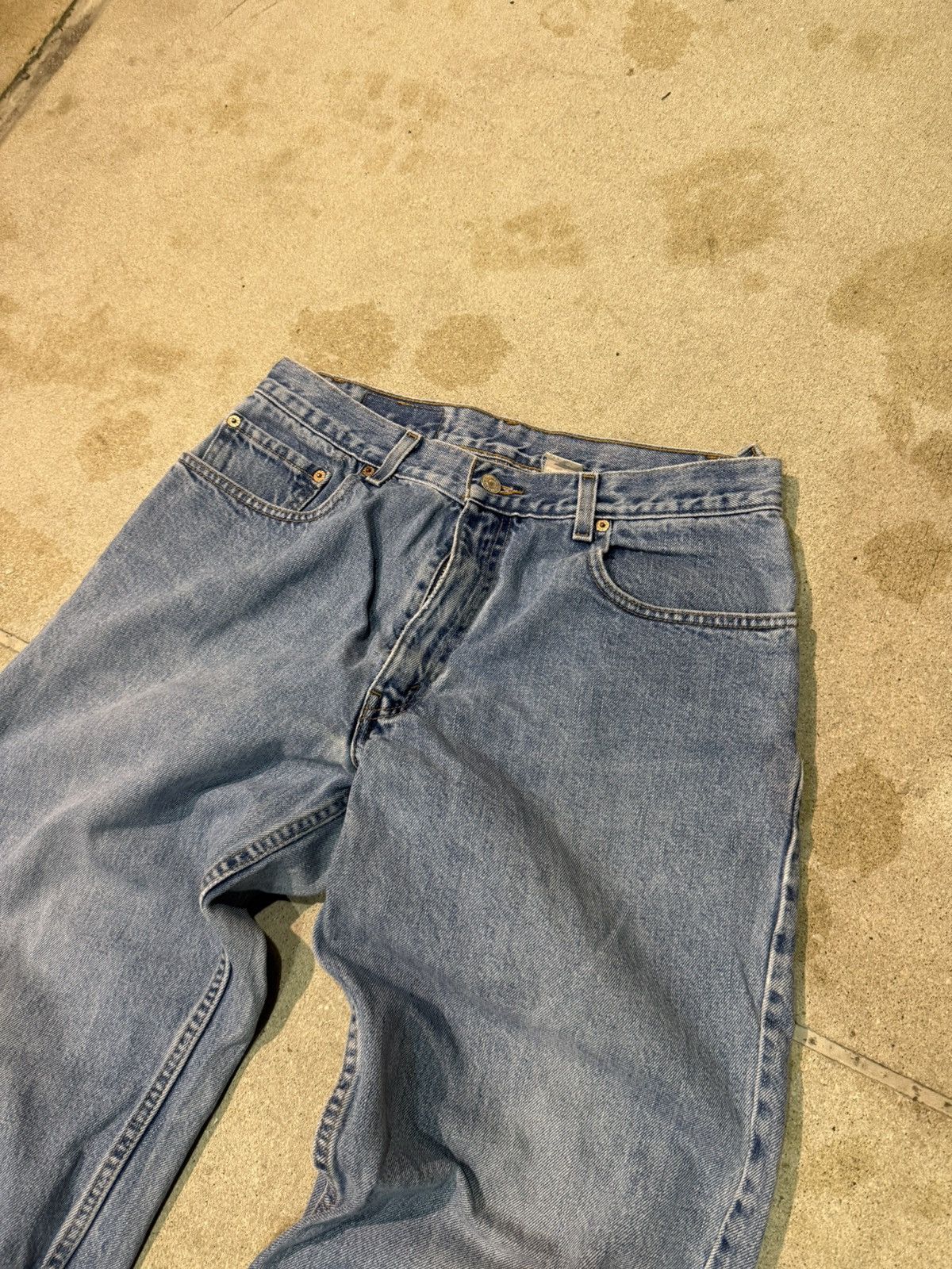 Levi's Vintage Levi’s 560 Relaxed Fit Jeans – Made in USA Era Size US 34 / EU 50 - 2 Thumbnail