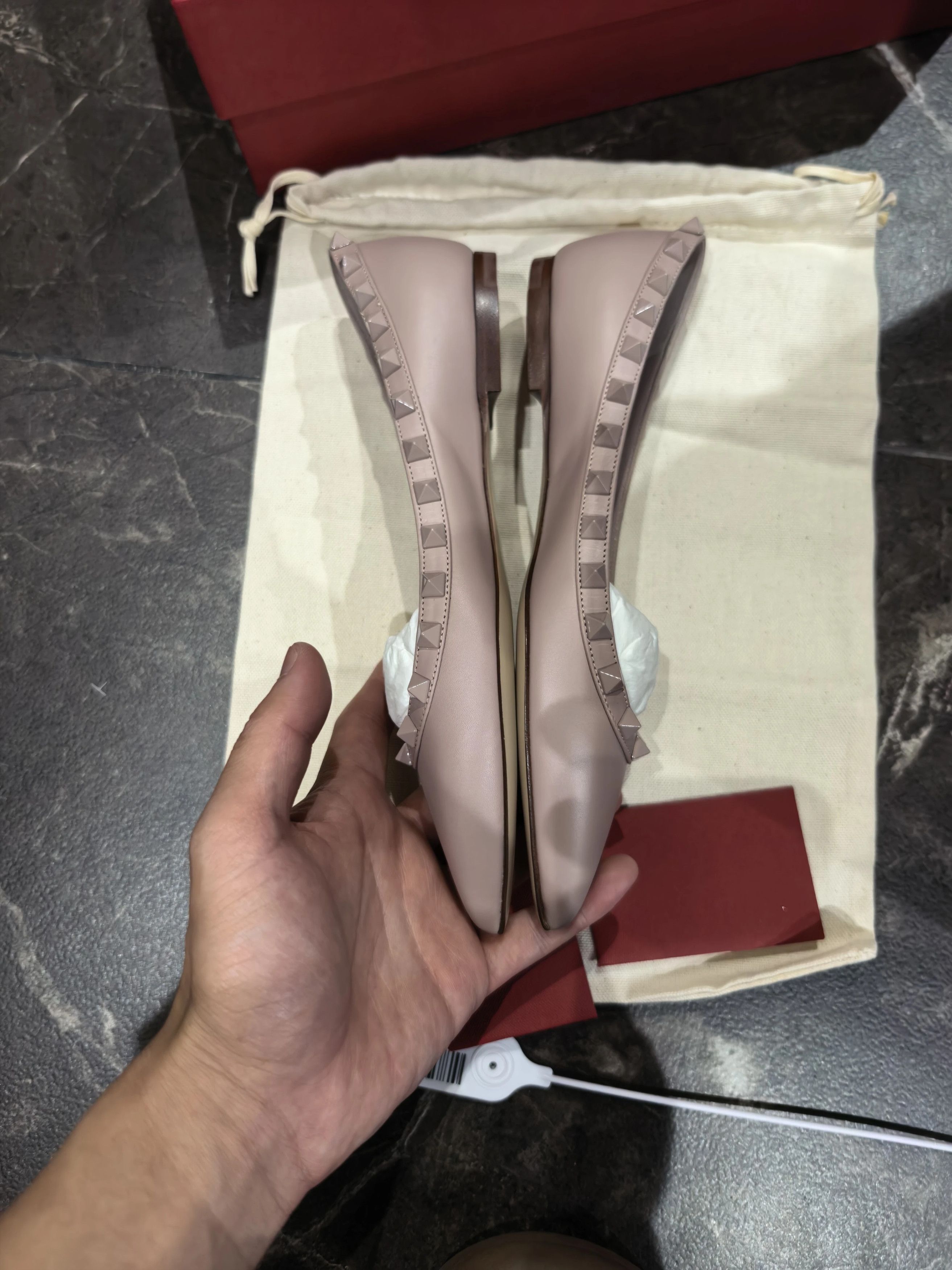 Valentino Valentino Nude Pink Studded Flat Shoes 34.5 Size US 4 / IT 34 - 3 Thumbnail