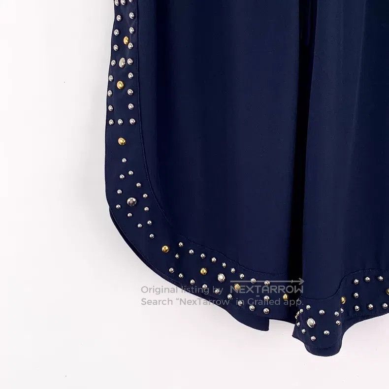 Louis Vuitton Louis Vuitton 23 Dark Blue Rivet Design Mulberry Silk Casu Size US 34 / EU 50 - 5 Thumbnail
