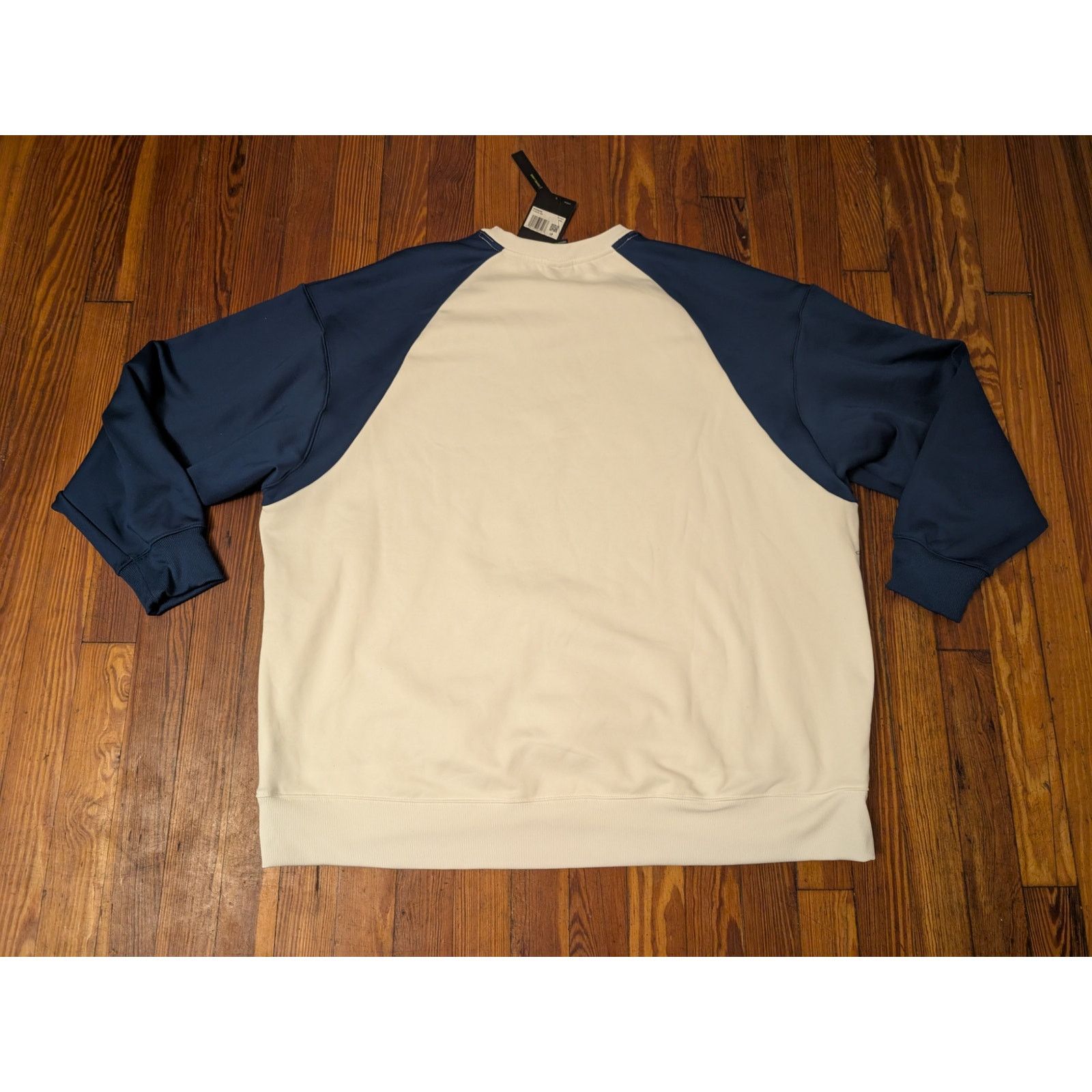 Nike Nike Center Swoosh Hoodie Womens 2XL Crewneck NWT Size XXL / US 16-18 / IT 52-54 - 2 Thumbnail