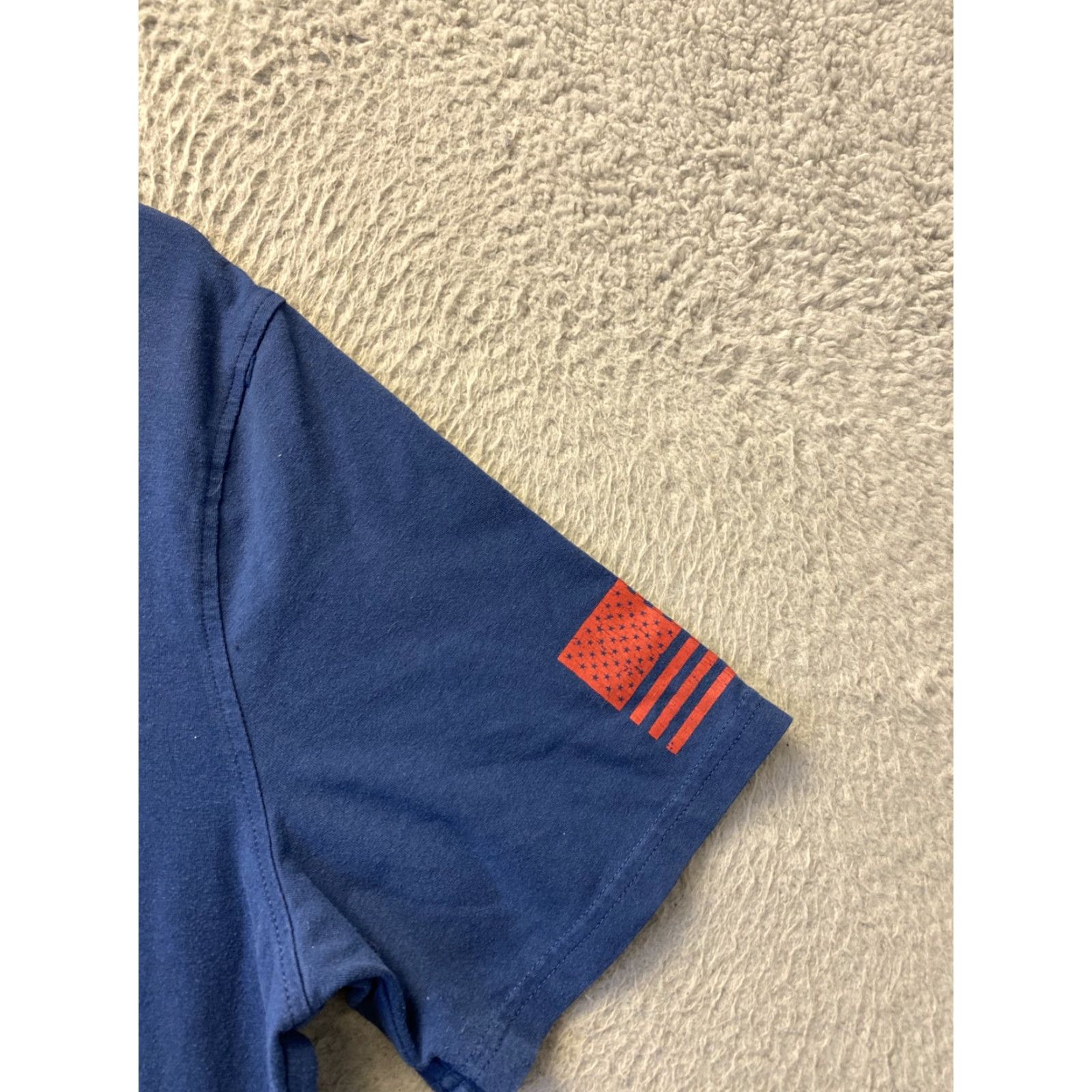 Under Armour Under Armour Men's T-Shirt M Blue HeatGear Flag Graphic Short Sleeve Crew Neck Athletic Fit Size US M / EU 48-50 / 2 - 3 Thumbnail