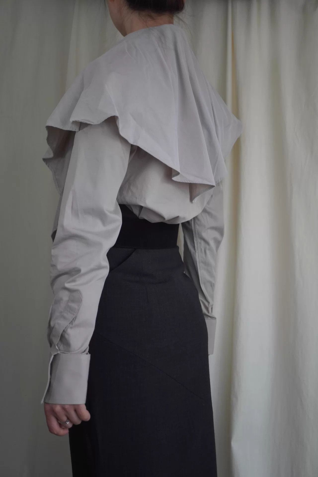 Masaki Matsushima MASAKIMATSUSHIMA 98 Gray Tulle-Collar Shirt Wmn's M Size M / US 6-8 / IT 42-44 - 3 Thumbnail