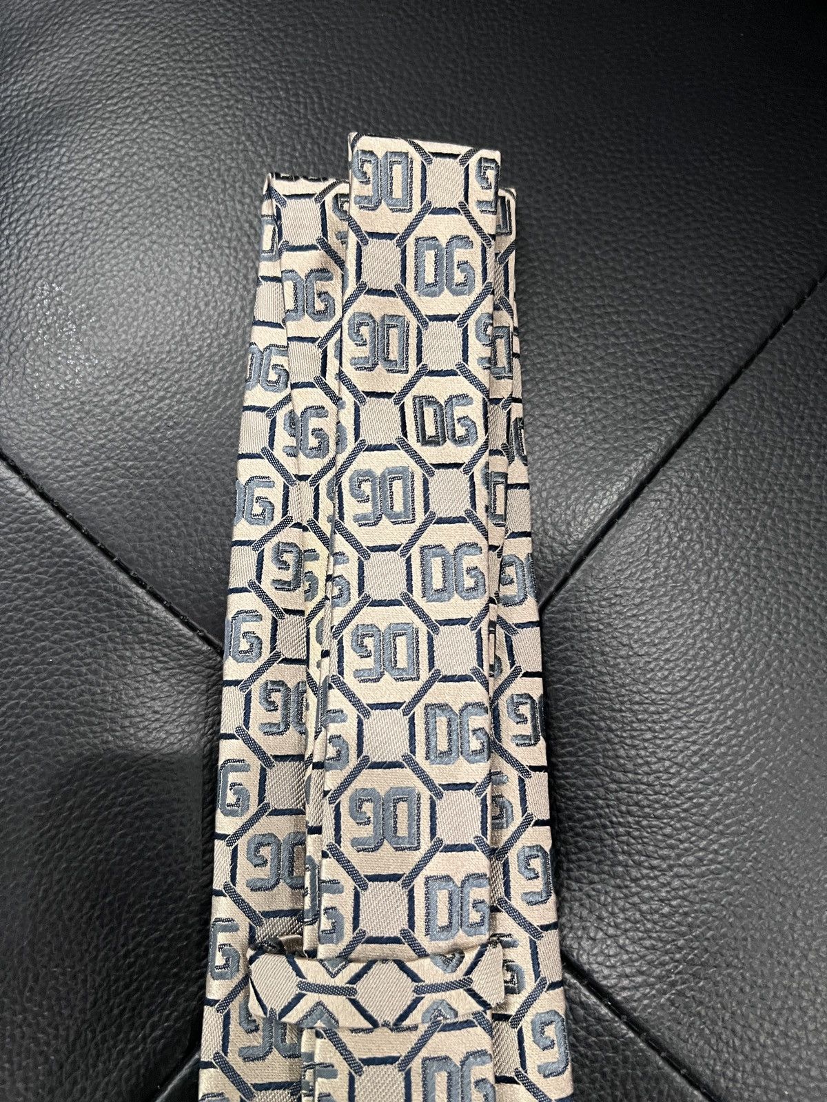 Dolce & Gabbana Dolce & Gabbana DG Tie (with commentary) Size ONE SIZE - 7 Thumbnail