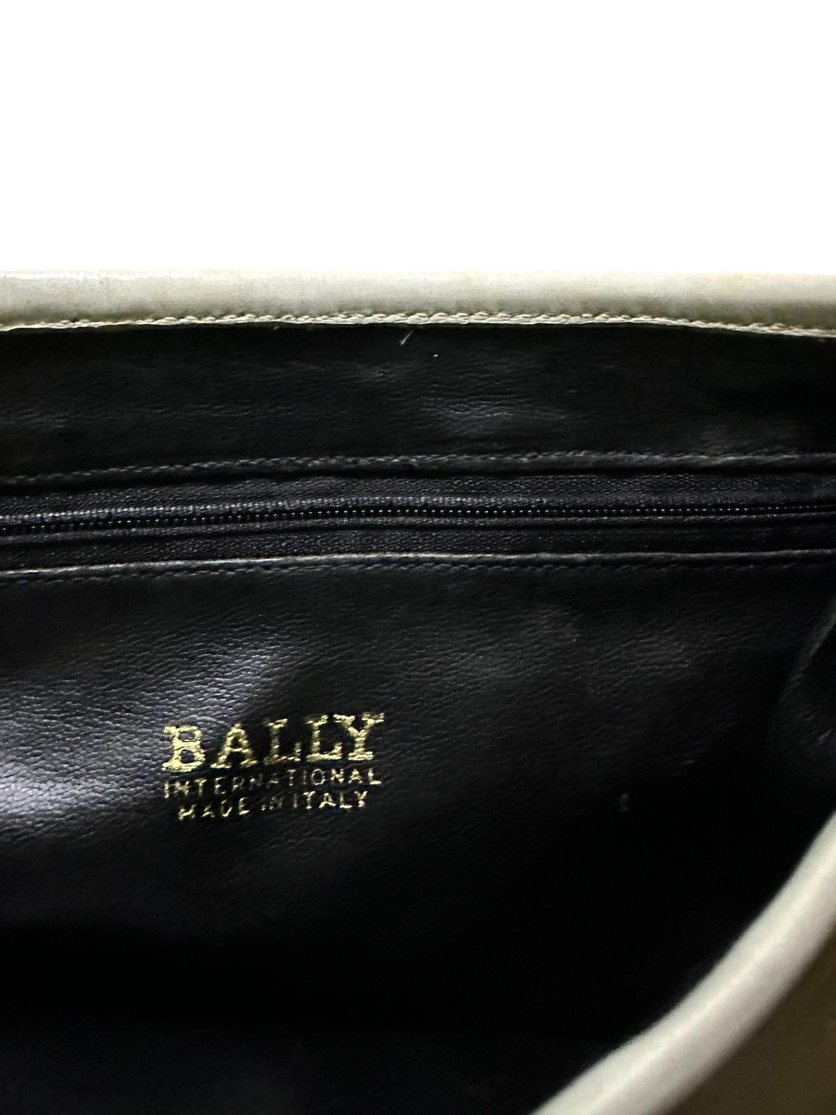 Bally Bally leather sling bag Size ONE SIZE - 8 Thumbnail