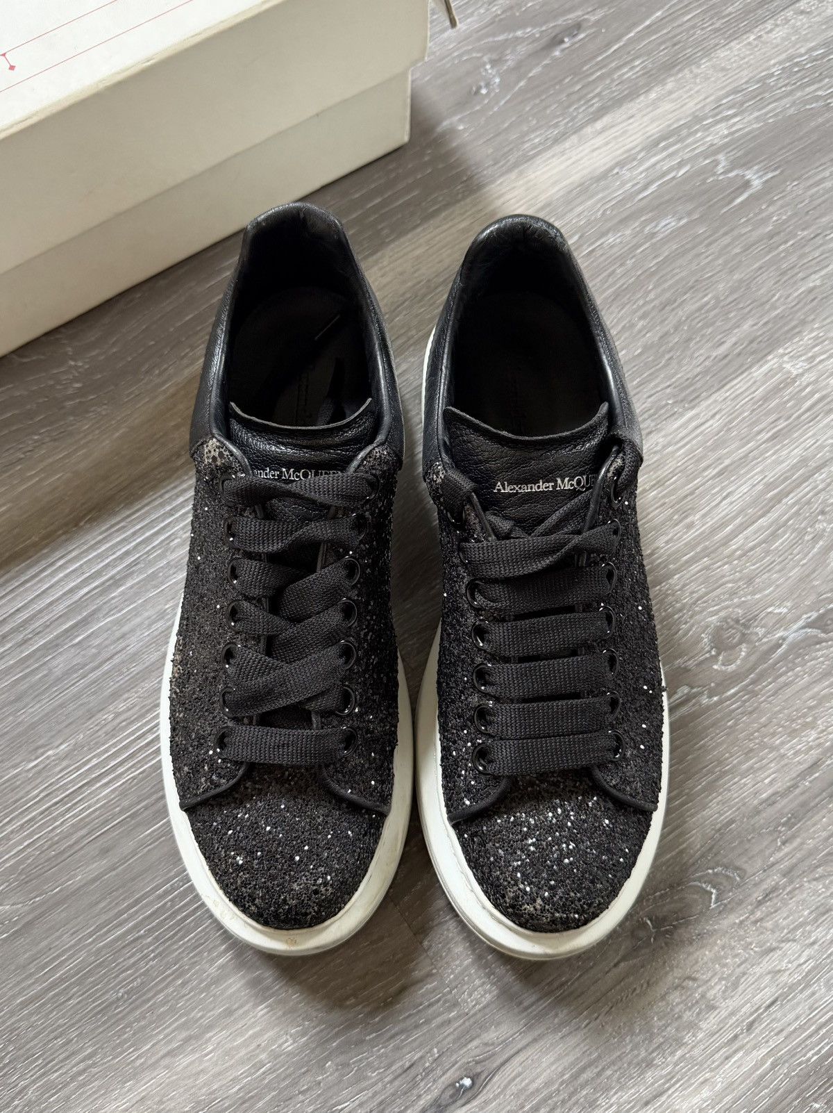 Alexander McQueen Black Sequin Mcqueen Oversized Sneaker Size US 8 / IT 38 - 2 Thumbnail