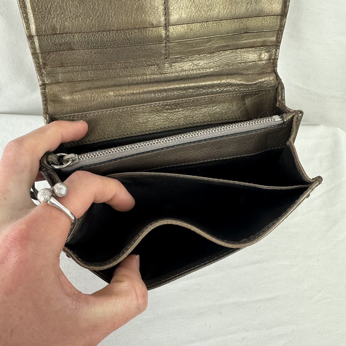 Chloe Vintage Authentic Chloe Paddington Leather Wallet Bronze Size ONE SIZE - 11 Thumbnail