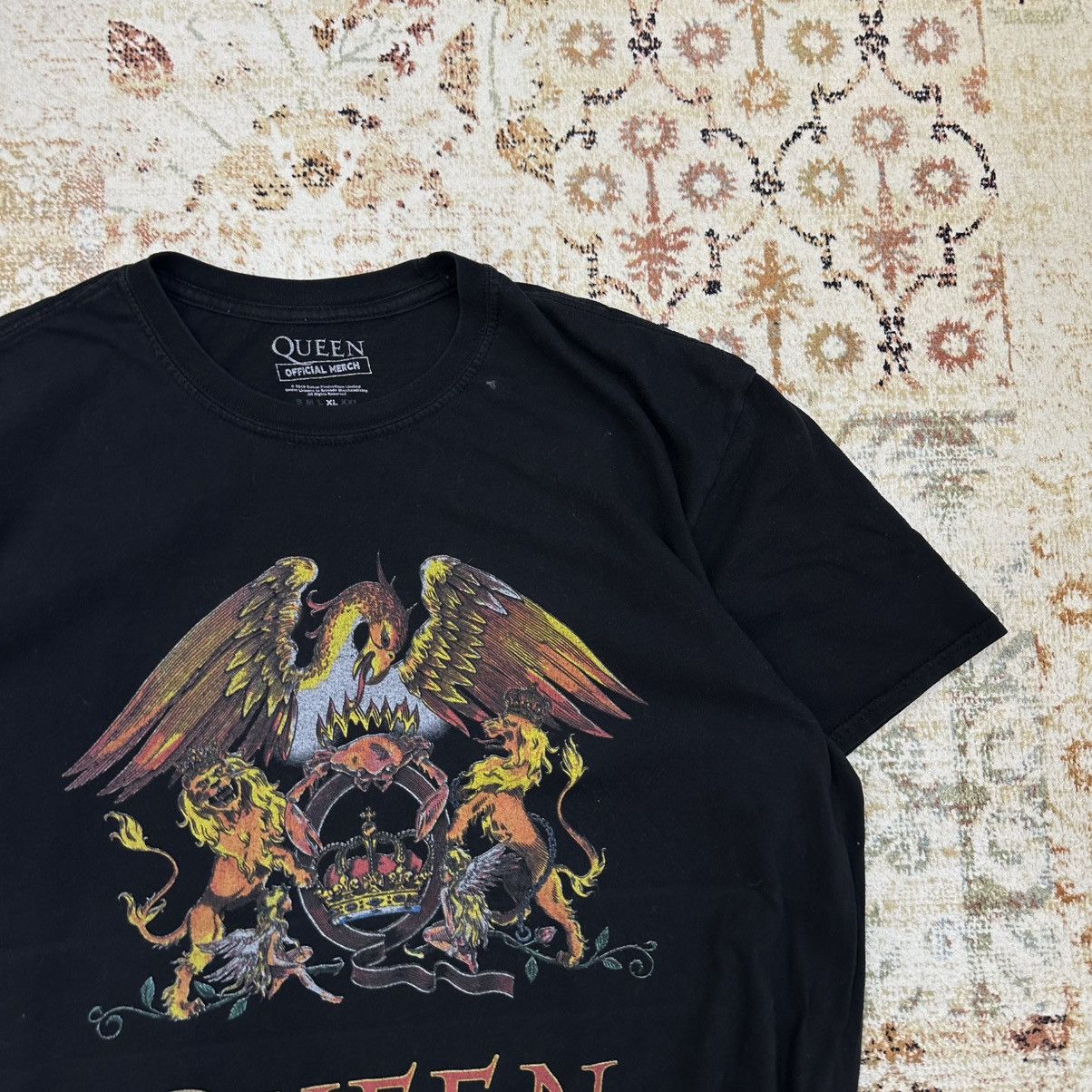 Vintage Vintage Queen T-shirts Adult Big Logo Band Rock Y2K Punk Size US XL / EU 56 / 4 - 5 Thumbnail