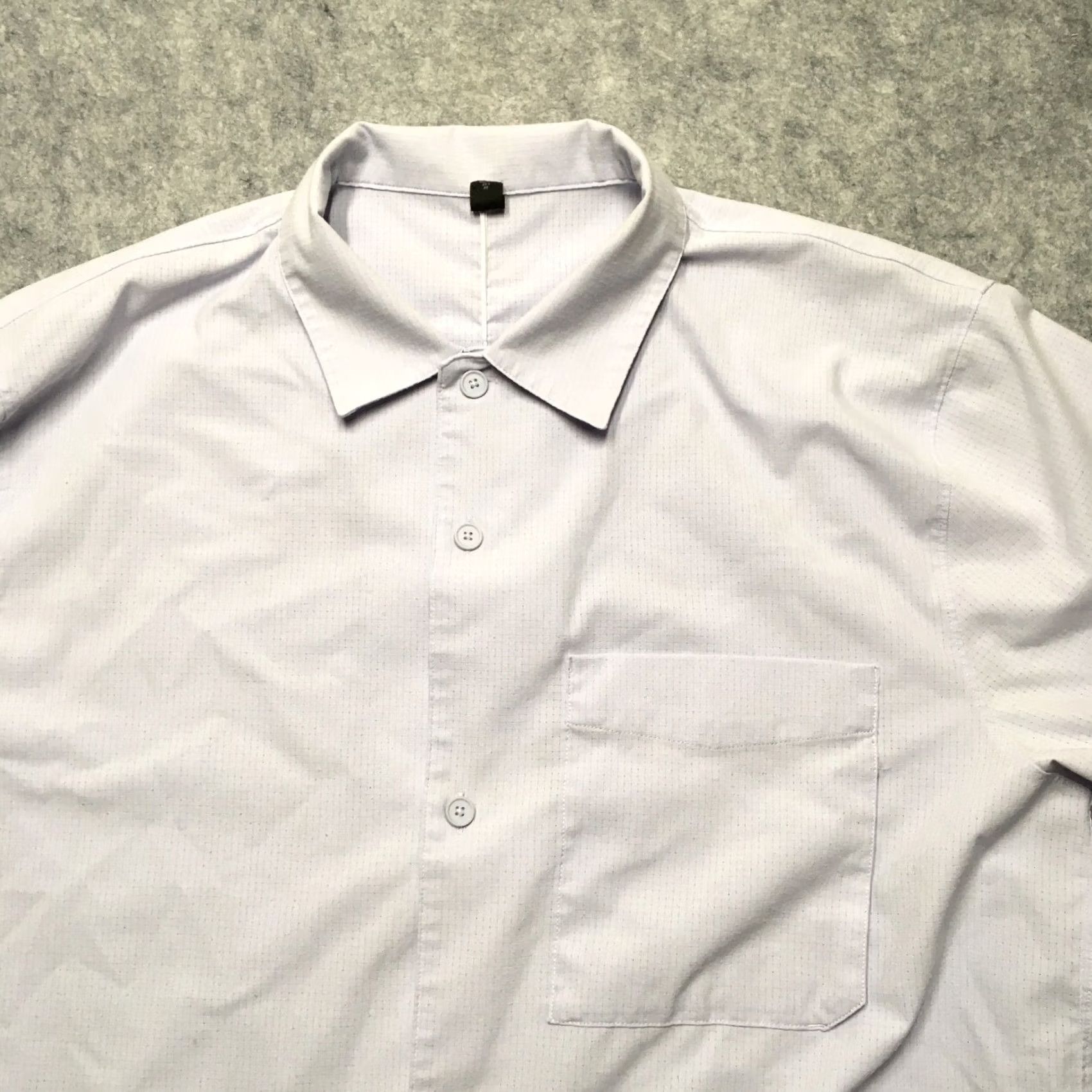Lululemon Lululemon Shirt Men M Lavender Solid Button-Up Collared Short Sleeve Casual Workwear Lightweight Breathable Pockets Relaxed Fit Modern Classic Size US M / EU 48-50 / 2 - 2 Thumbnail