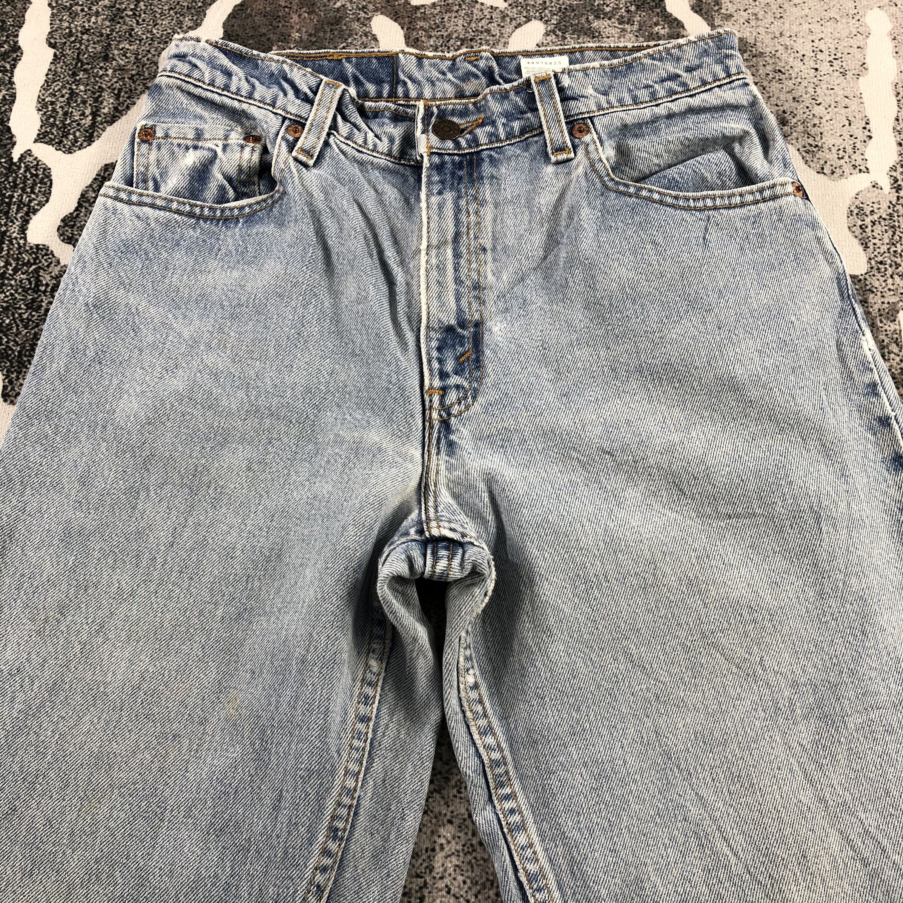 Levi's Vintage 90s Levis 550 Jeans Medium Wash Denim KJ846 Size US 29 - 3 Thumbnail