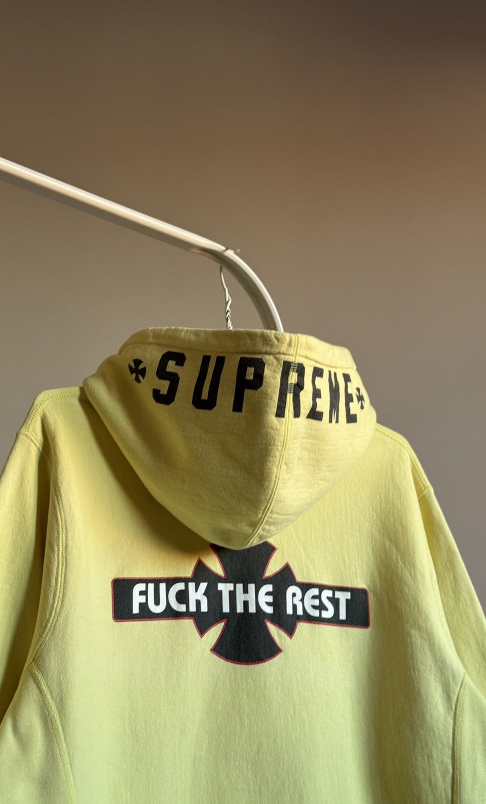 Supreme Supreme Independent Big Logo Yellow Hoodie Large Sweatshirt Size US L / EU 52-54 / 3 - 14 Thumbnail