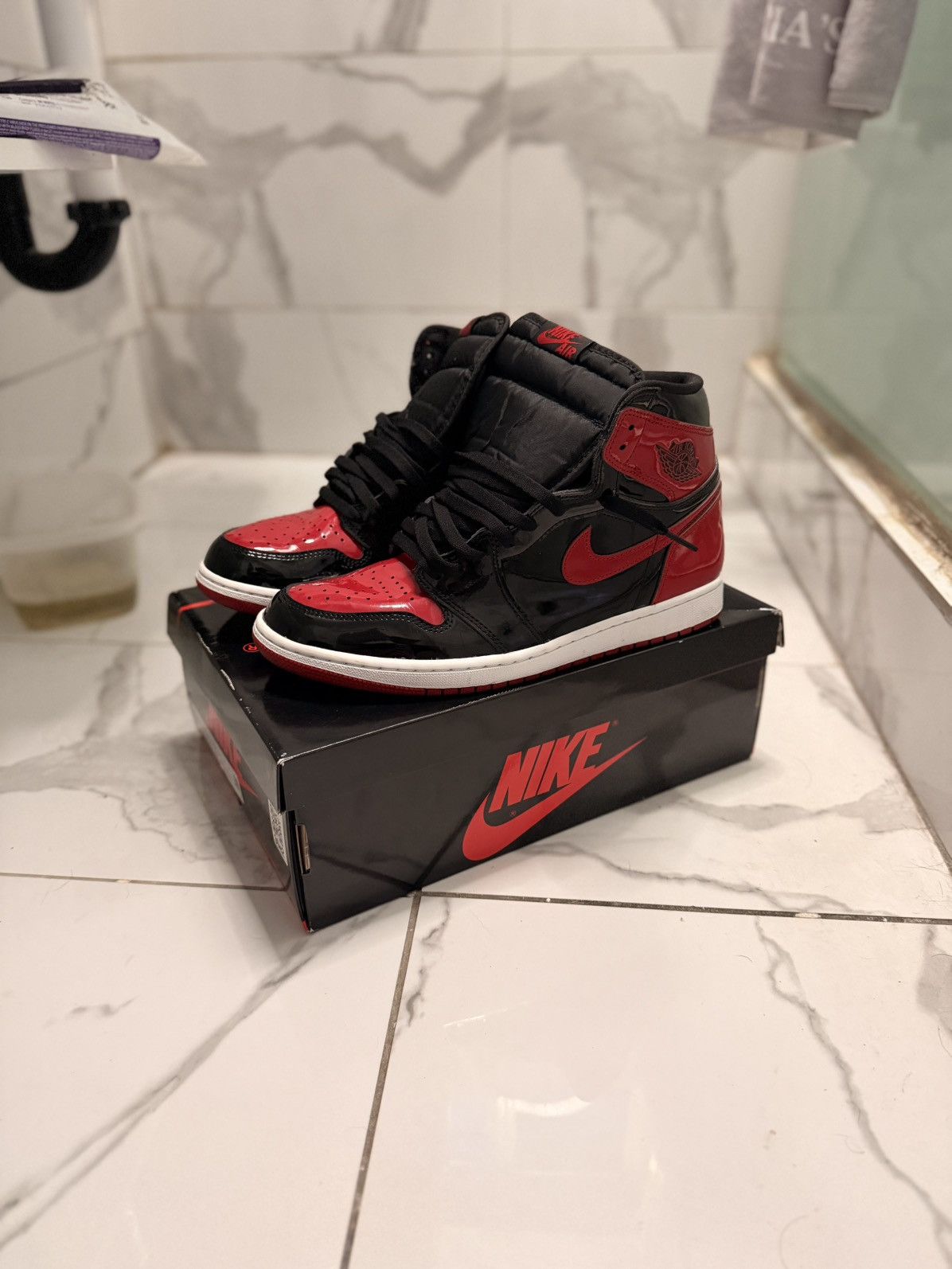 Jordan Brand Air Jordan 1 Retro High OG “Patent Bred” Size 11.5 OG Box Size US 11.5 / EU 44-45 - 2 Thumbnail