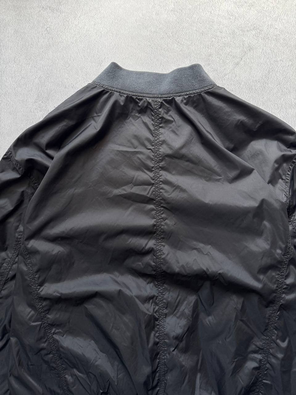 Armani Vintage Armani Jeans Reversible Nylon Bomber Jacket Size US S / EU 44-46 / 1 - 4 Thumbnail