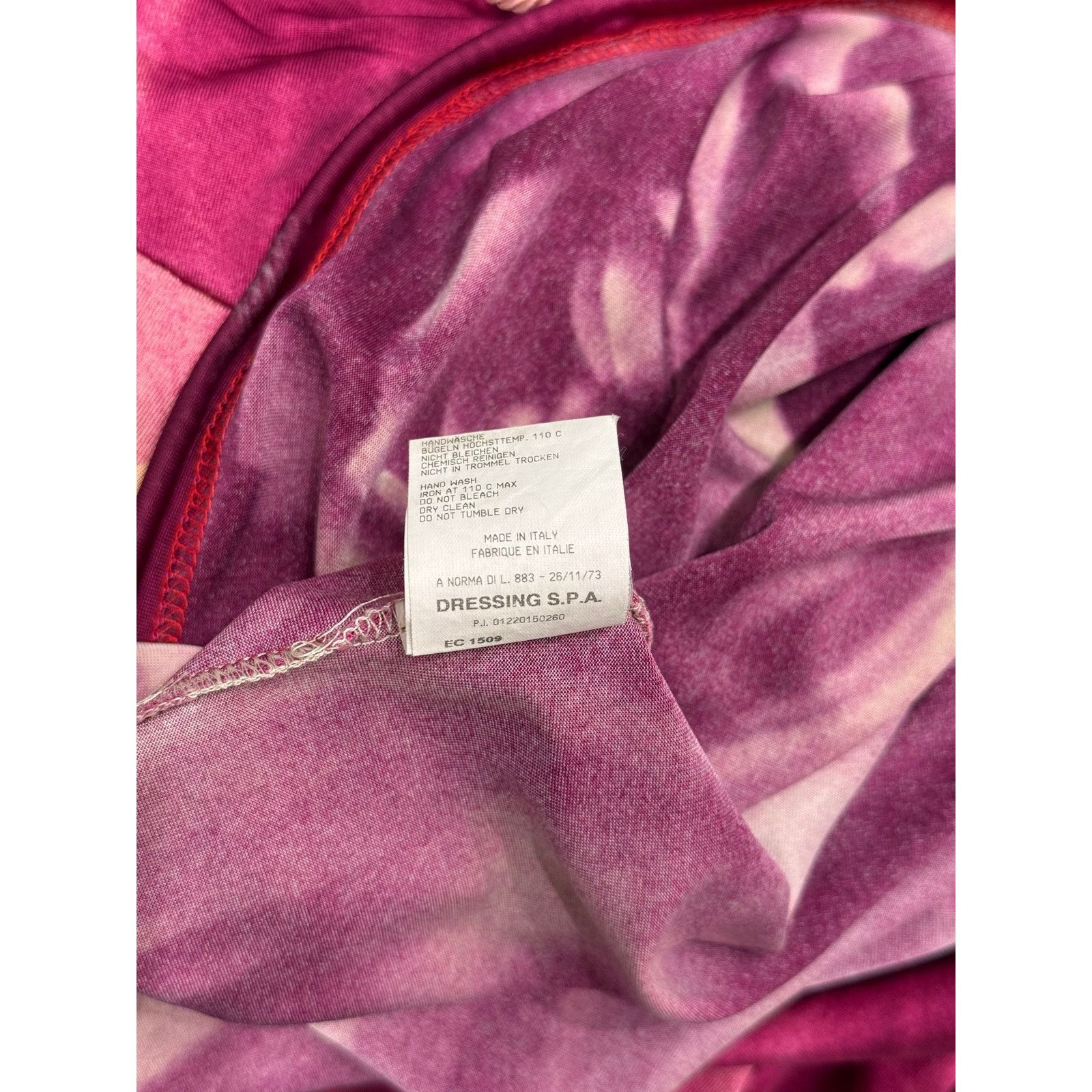 Roberto Cavalli 2000s Roberto Cavalli rose set top & skirt Size M / US 6-8 / IT 42-44 - 6 Thumbnail