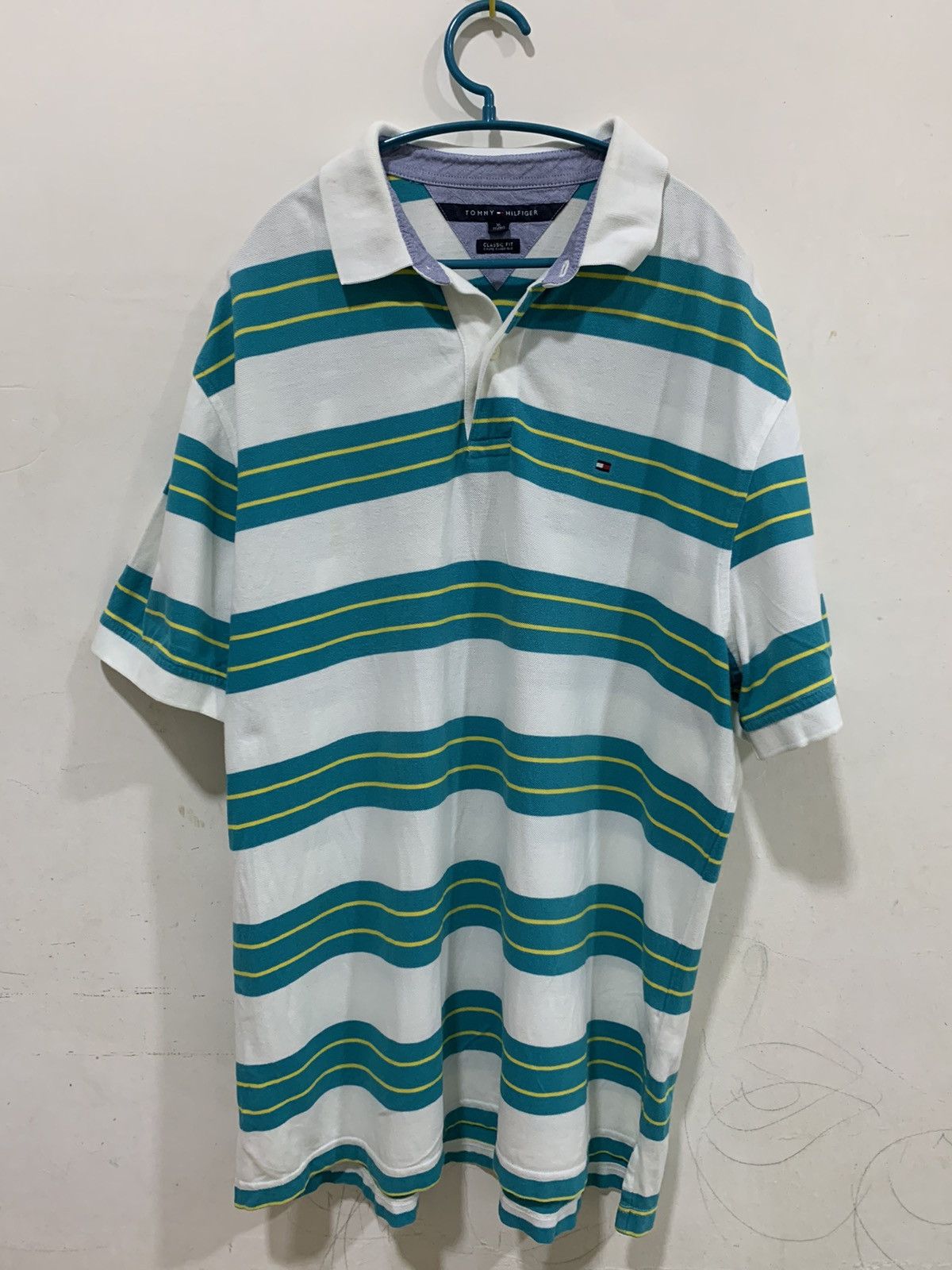 Tommy Hilfiger Y2K/2000s Blue Striped Tommy Hilfiger Polo Shirt! Size US XL / EU 56 / 4 - 6 Thumbnail