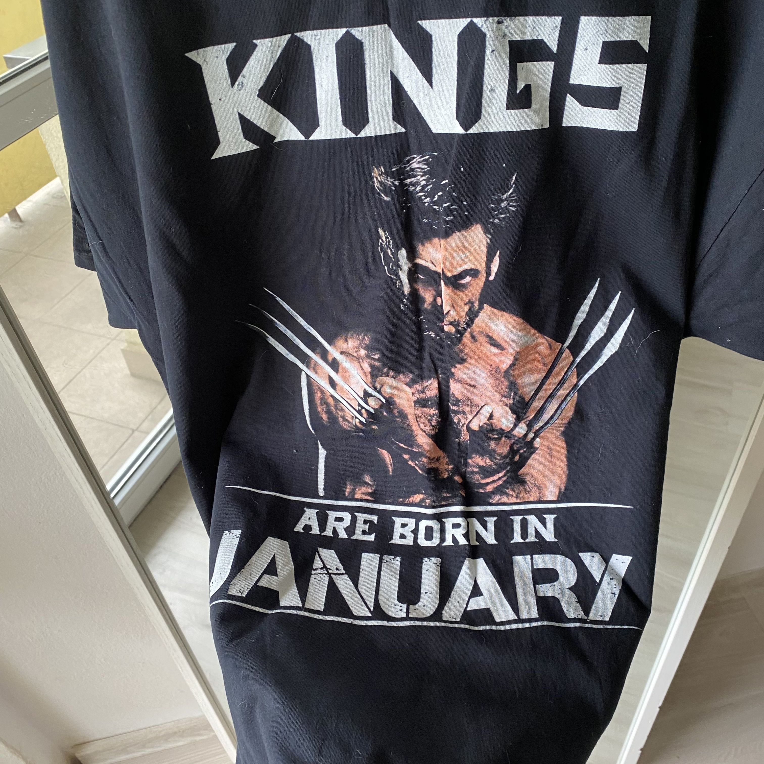 Fruit Of The Loom Wolverine Graphic T Shirt Size US XL / EU 56 / 4 - 5 Thumbnail