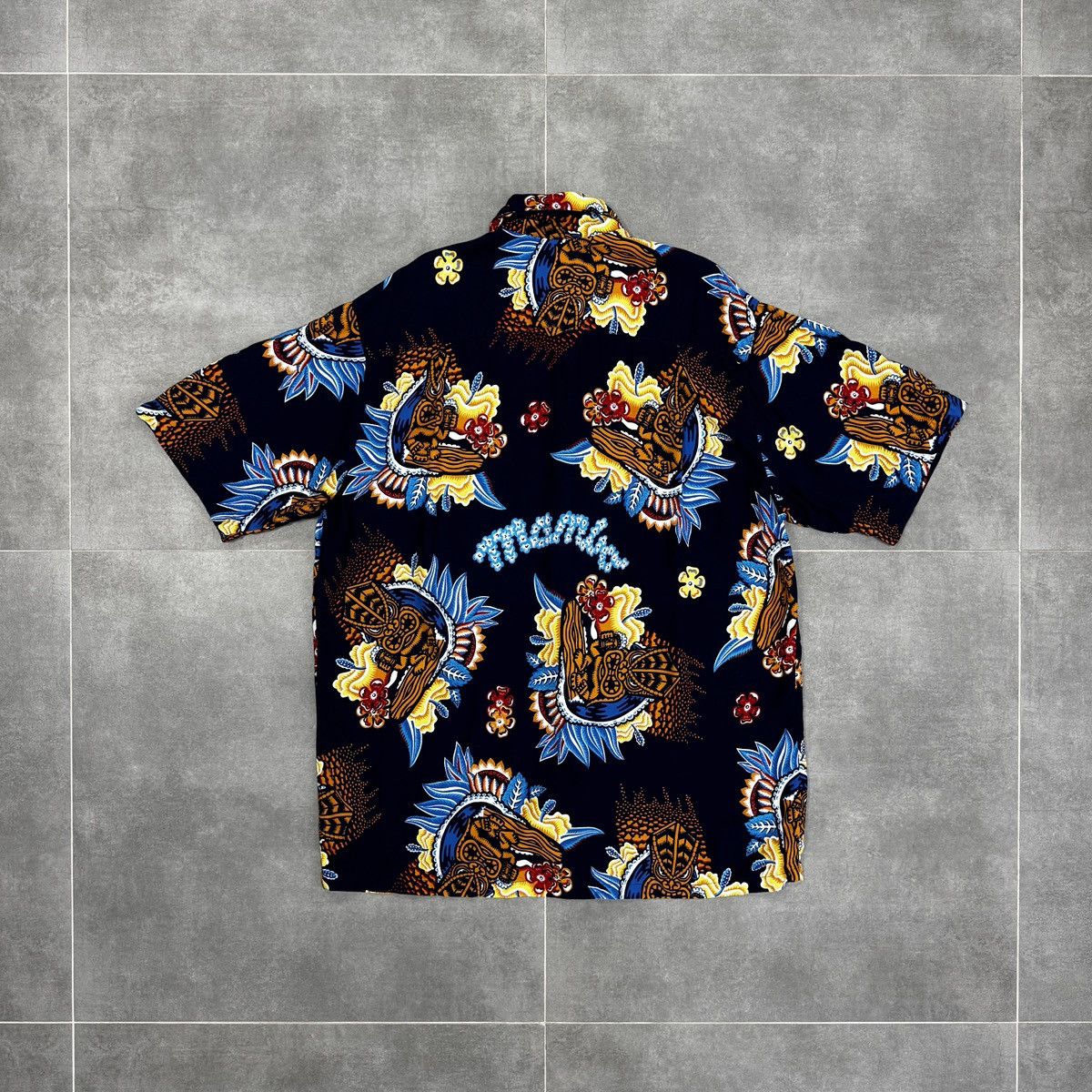 Mambo Vintage Mambo Hawaiian Shirt Tribal Surf Print Short Sleeve Size US L / EU 52-54 / 3 - 15 Thumbnail