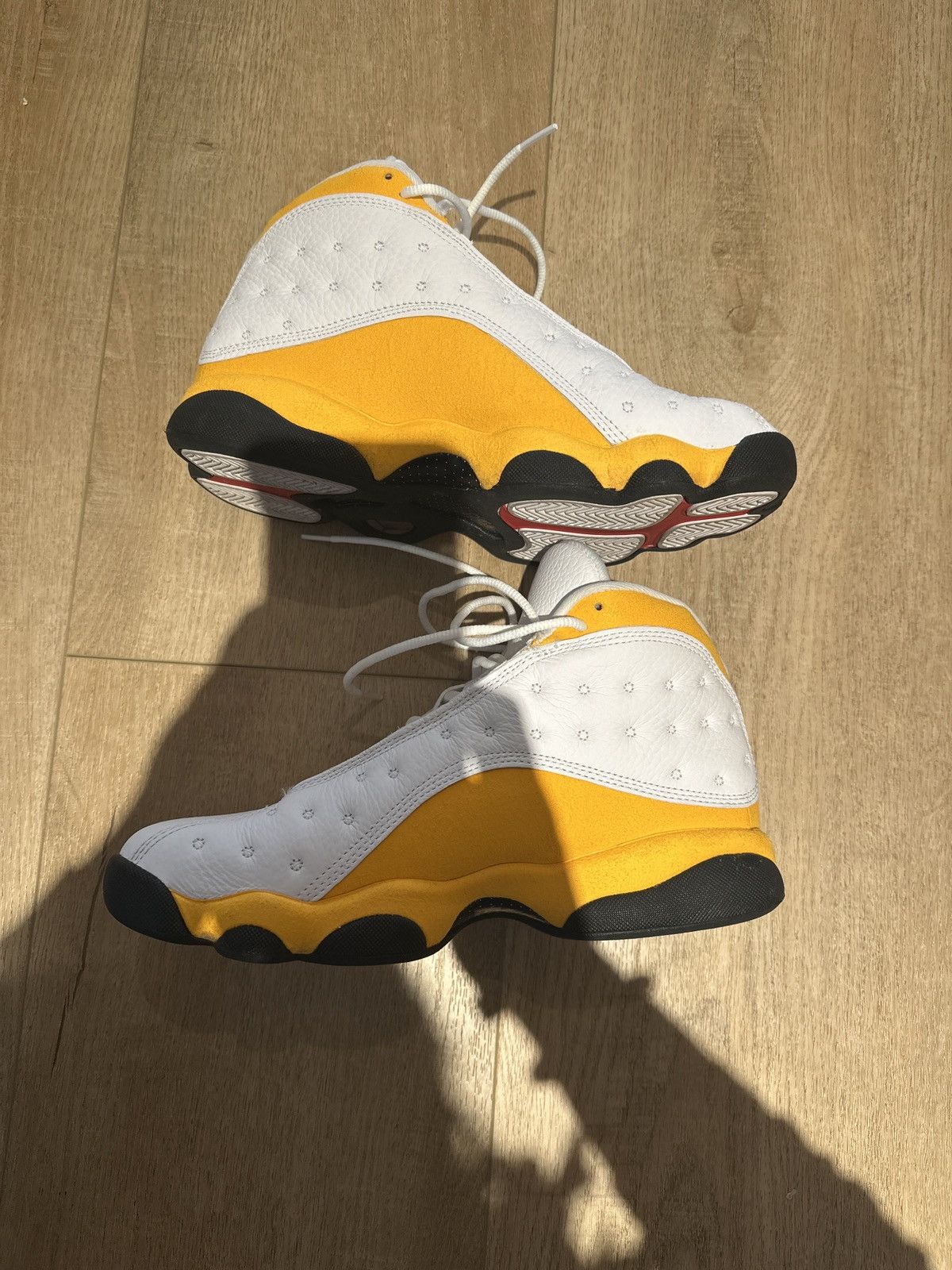Jordan Brand Jordan 13 white and university gold Size US 8 / EU 41 - 2 Thumbnail