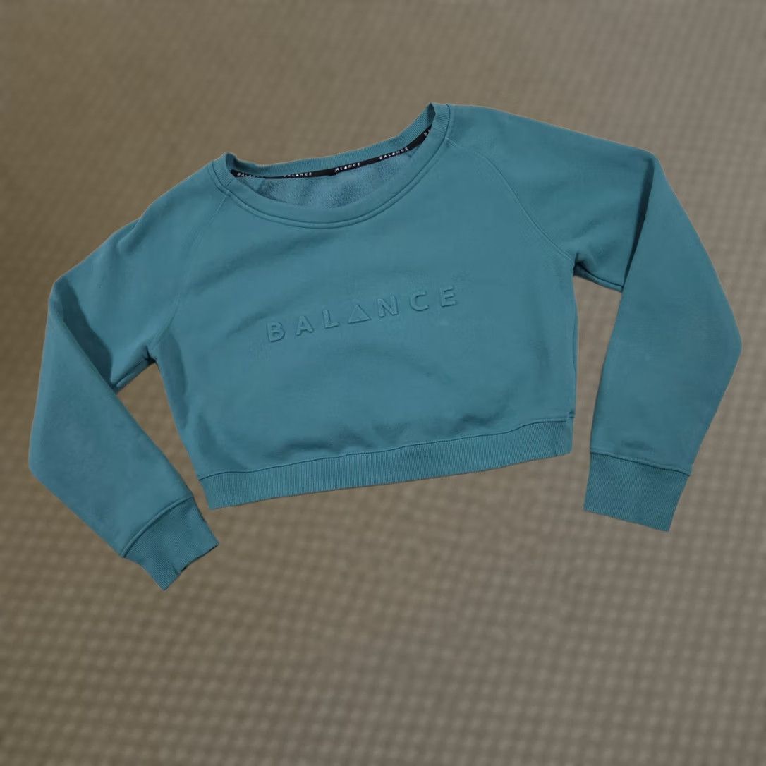 Logo 7 VINTAGE? Balance Athletica Sweatshirt Womens M Teal Cropped Crewneck Embossed Logo Size M / US 6-8 / IT 42-44 - 1 Thumbnail