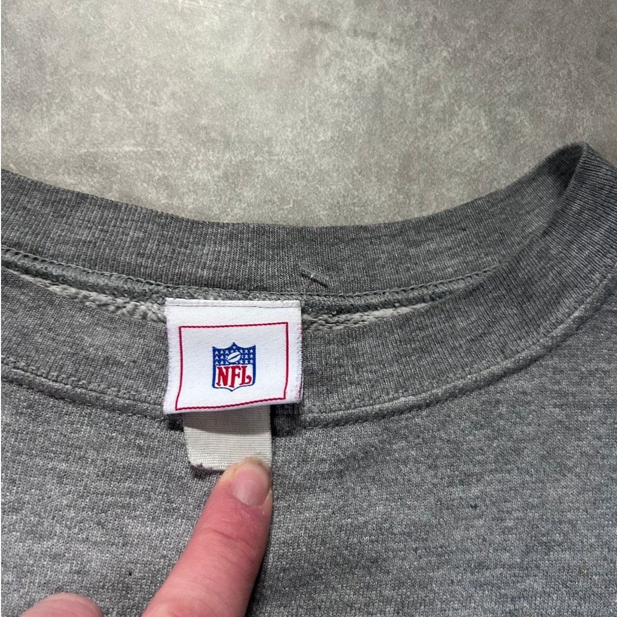 NFL 2000s Vintage Kansas City Chiefs NFL Grey Crewneck Size XXL Size US XXL / EU 58 / 5 - 4 Thumbnail