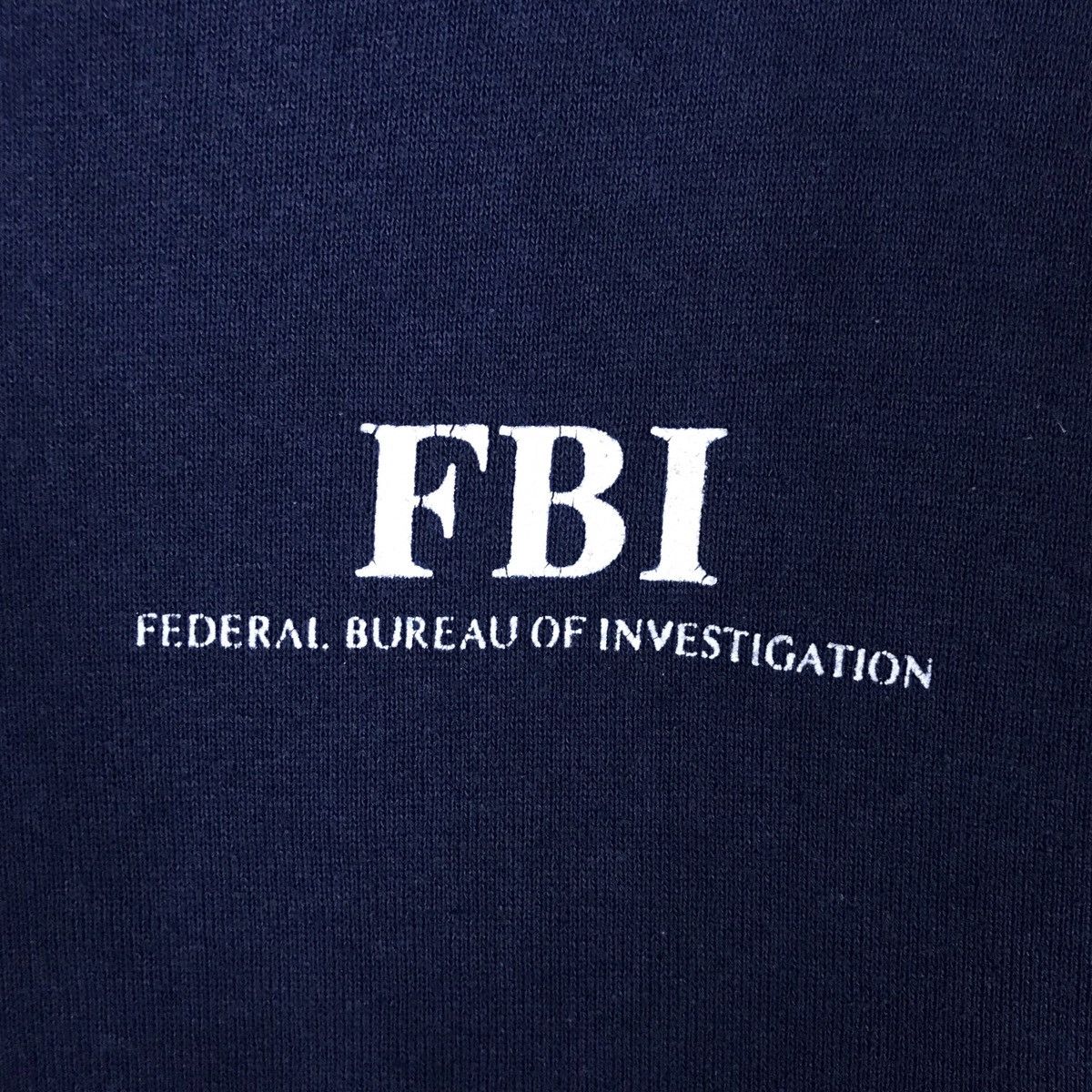 Vintage Vintage Federal Bureau of Investigation Pullover Jumper Size US M / EU 48-50 / 2 - 3 Thumbnail
