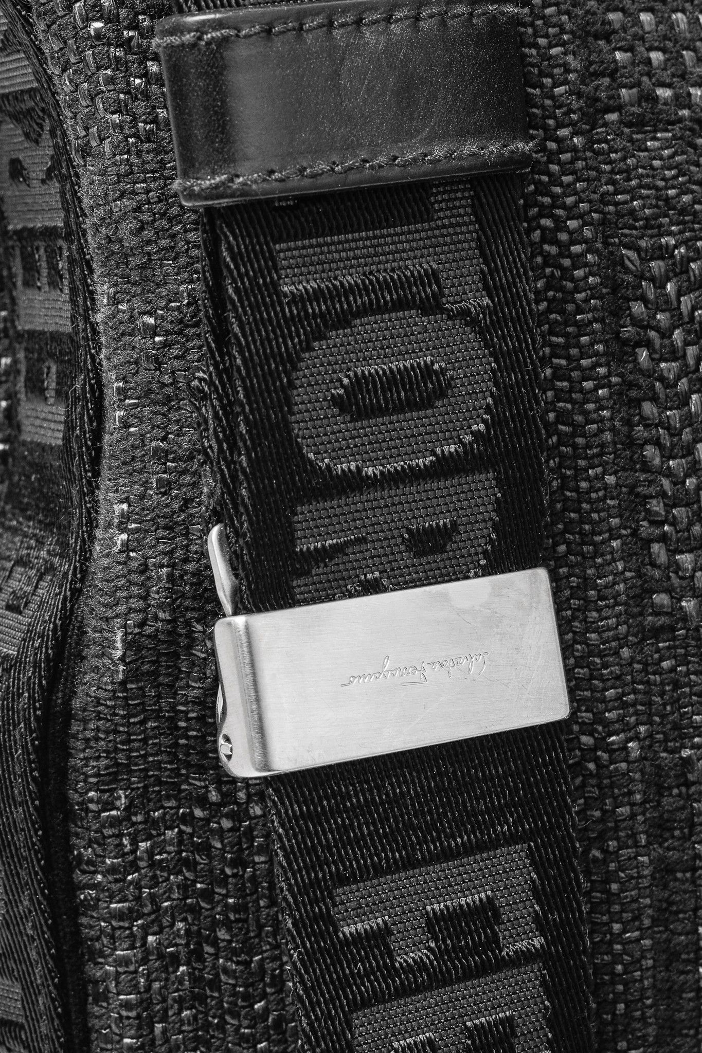 Salvatore Ferragamo Salvatore Ferragamo Black Patterned-Jacquard Zippered Tote Size ONE SIZE - 8 Thumbnail