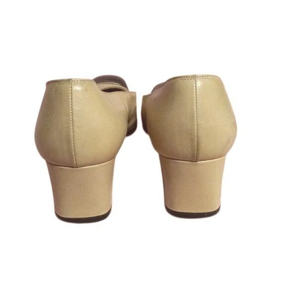 Salvatore Ferragamo Ferragamo 8.5 A Beige Black Leather Cap Toe Pumps Mid Heel W Size US 8.5 / IT 38.5 - 3 Thumbnail